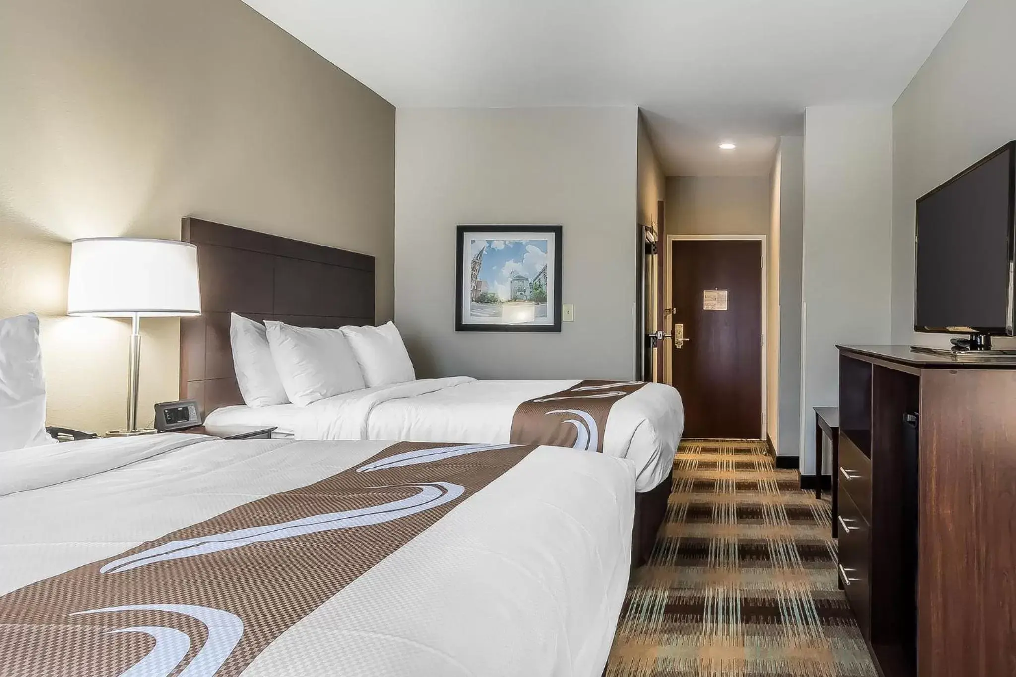 Bed in Quality Inn Pleasant View Bed in Quality Inn Pleasant View