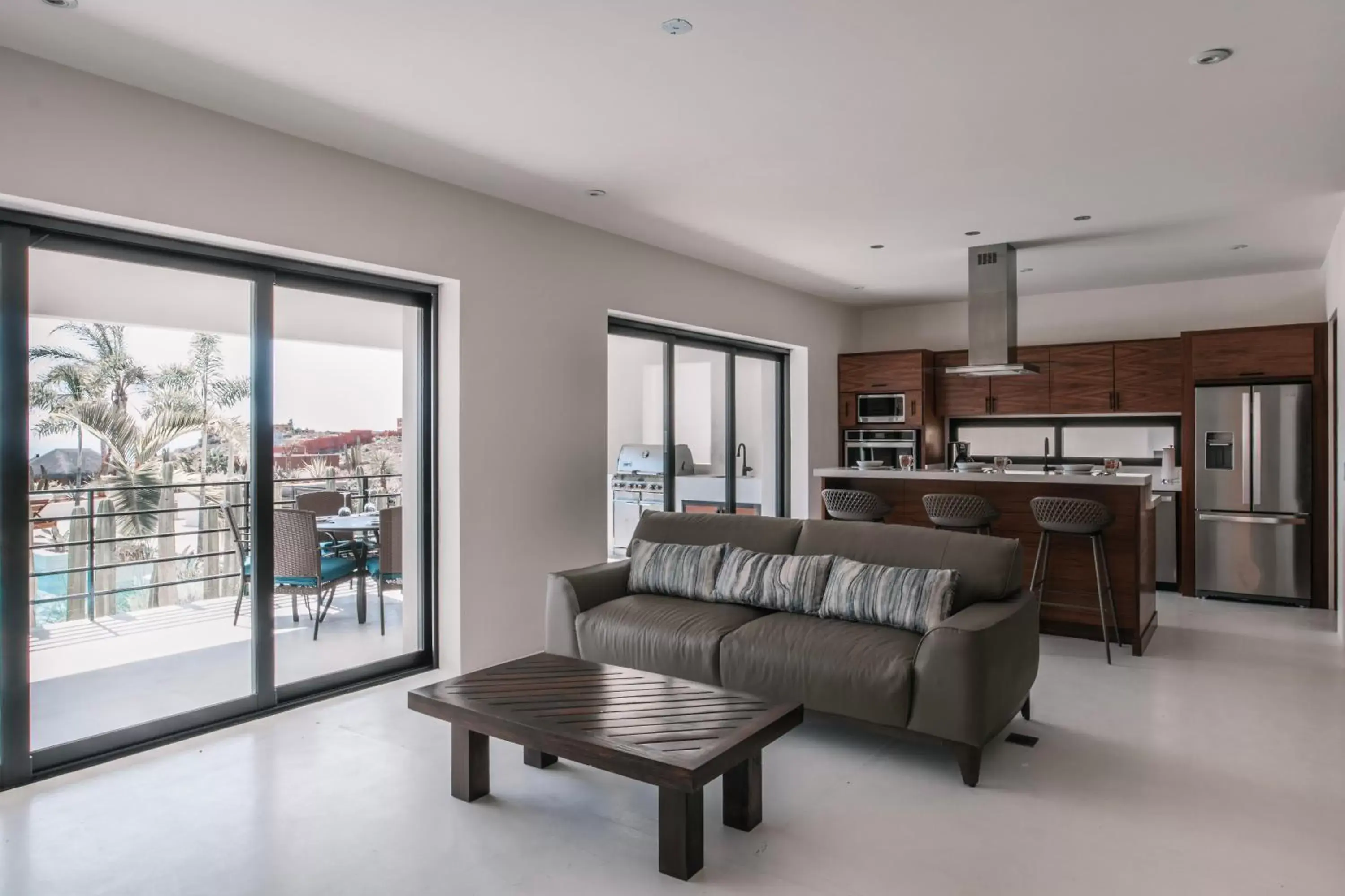 Living room, Seating Area in Cerritos Surf Residences