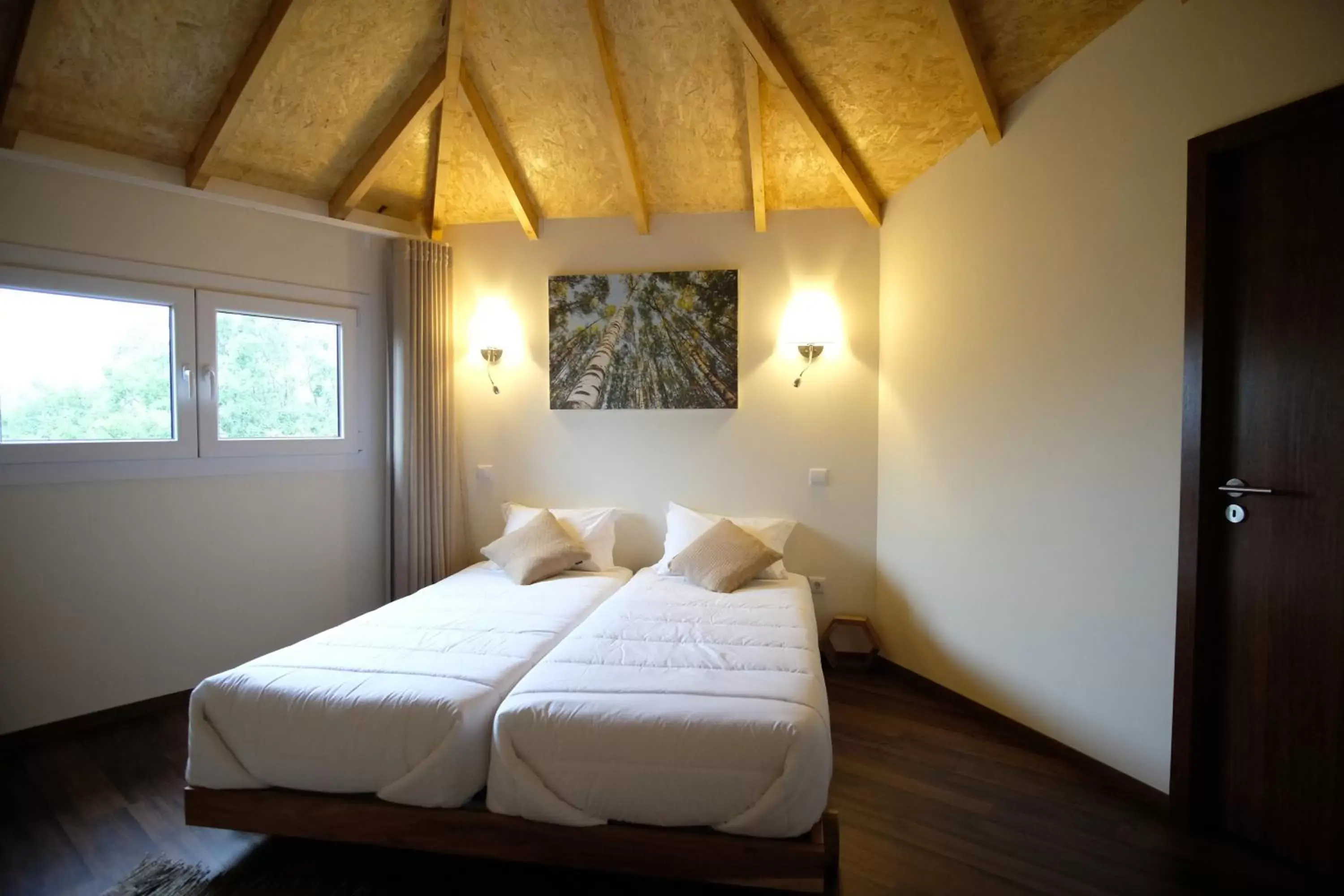 Bedroom, Bed in Eco-Bungalow