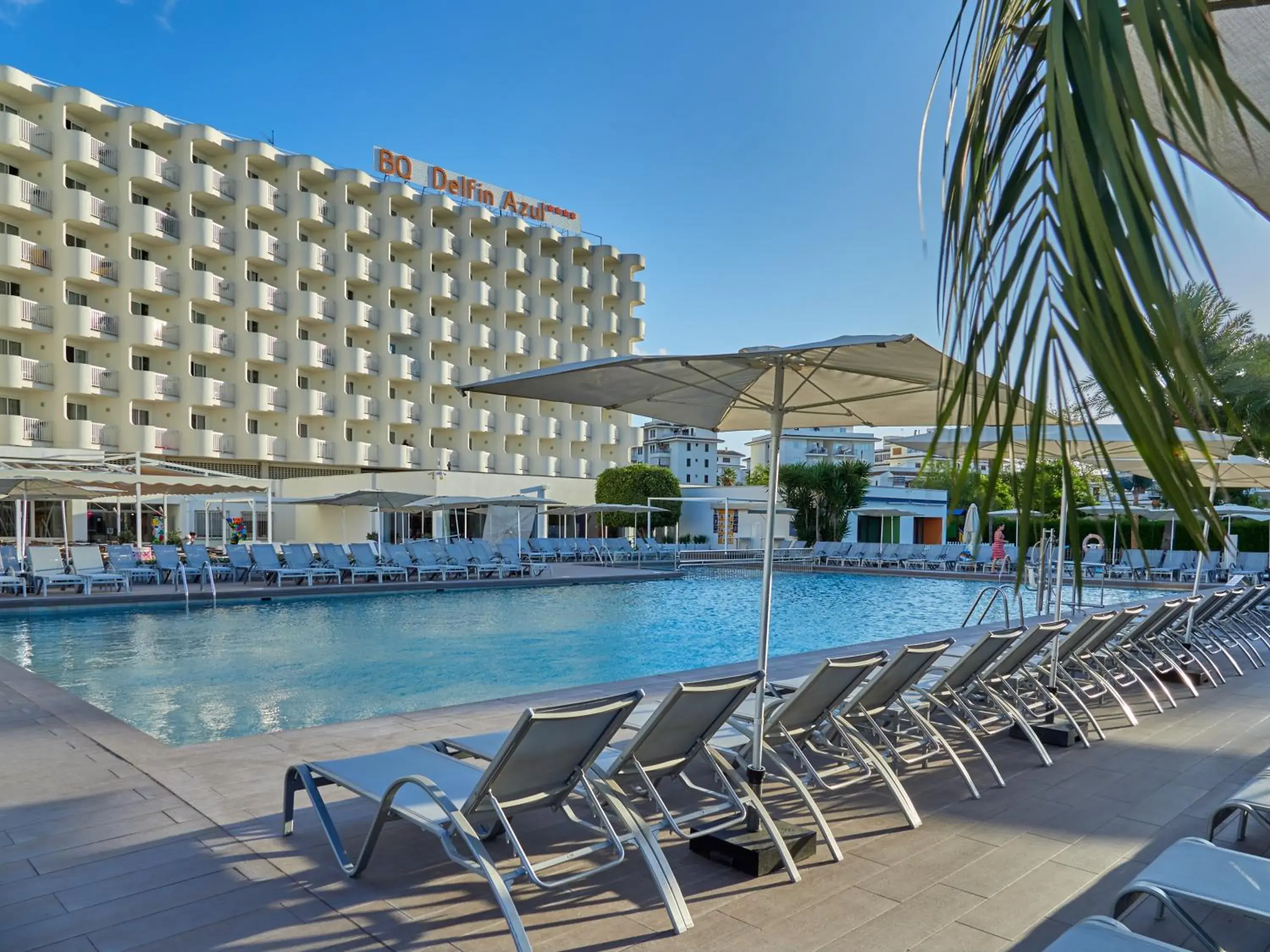 Property building, Swimming Pool in BQ Delfín Azul Hotel