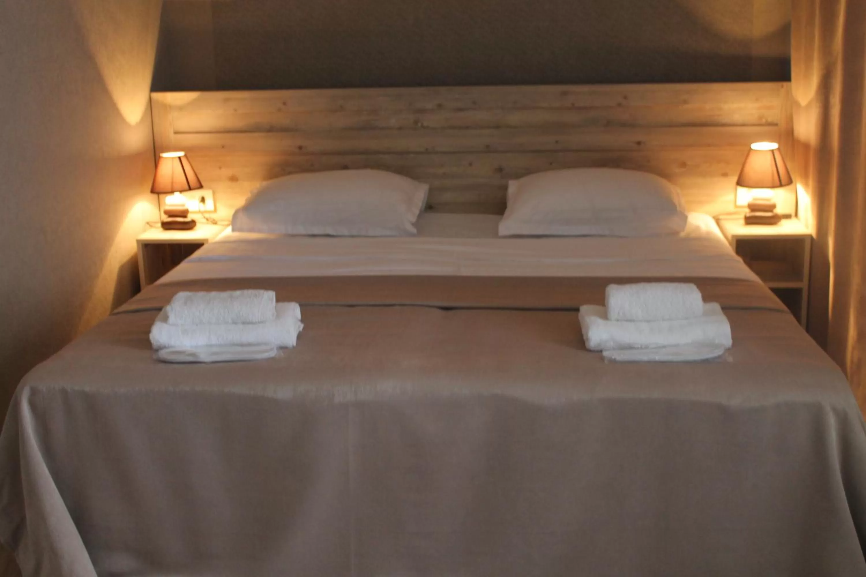 Bed in Hotel Tskhumi