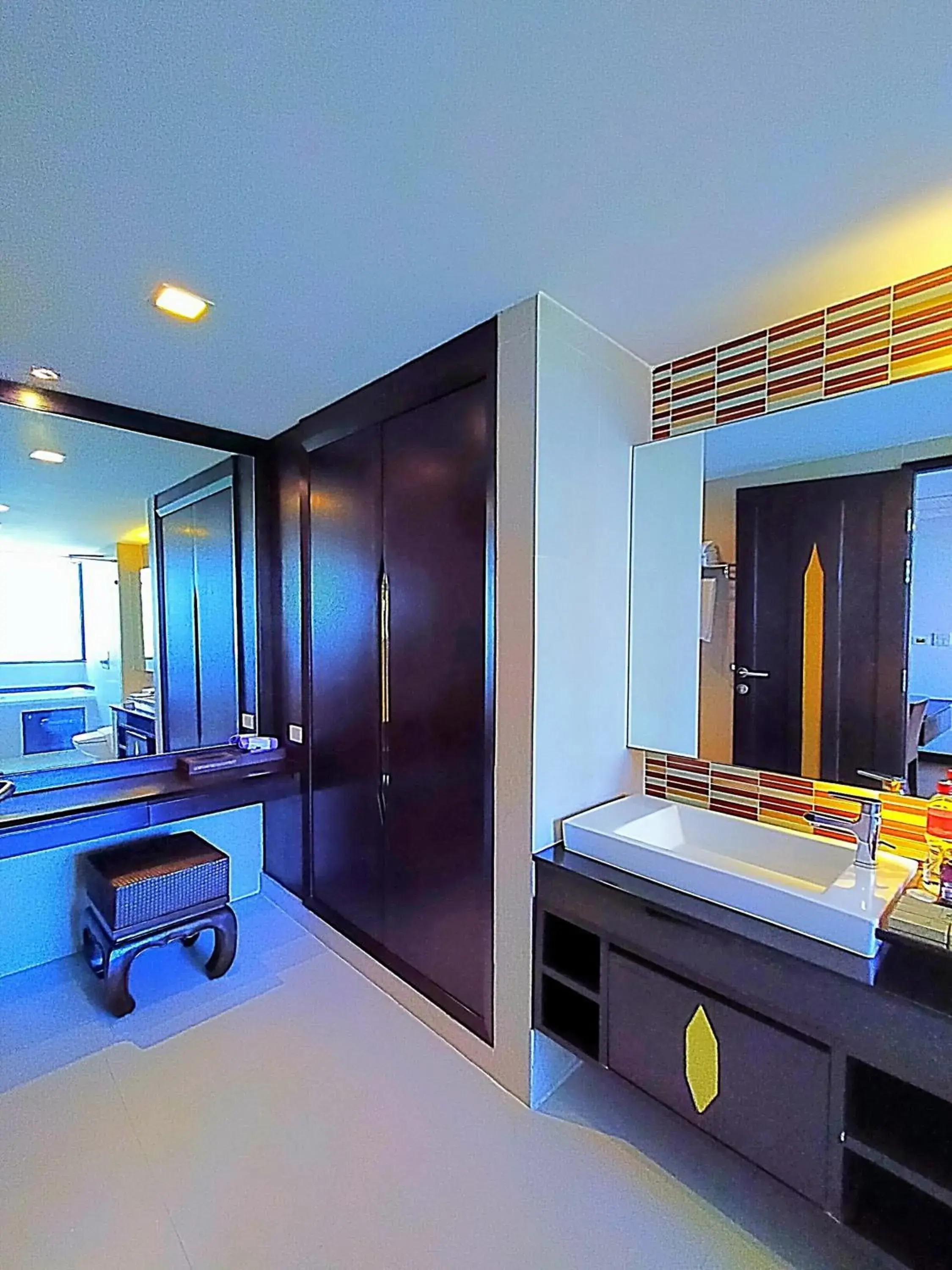 Bathroom in Royal Thai Pavilion Hotel