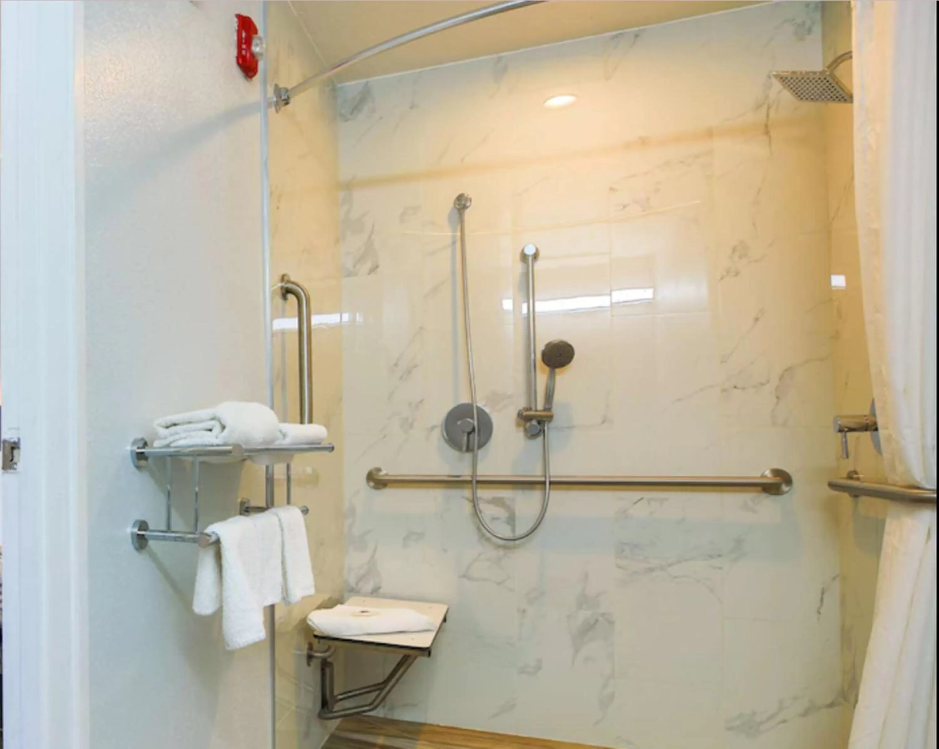 Bathroom in Motel 6-Sacramento, CA - Central