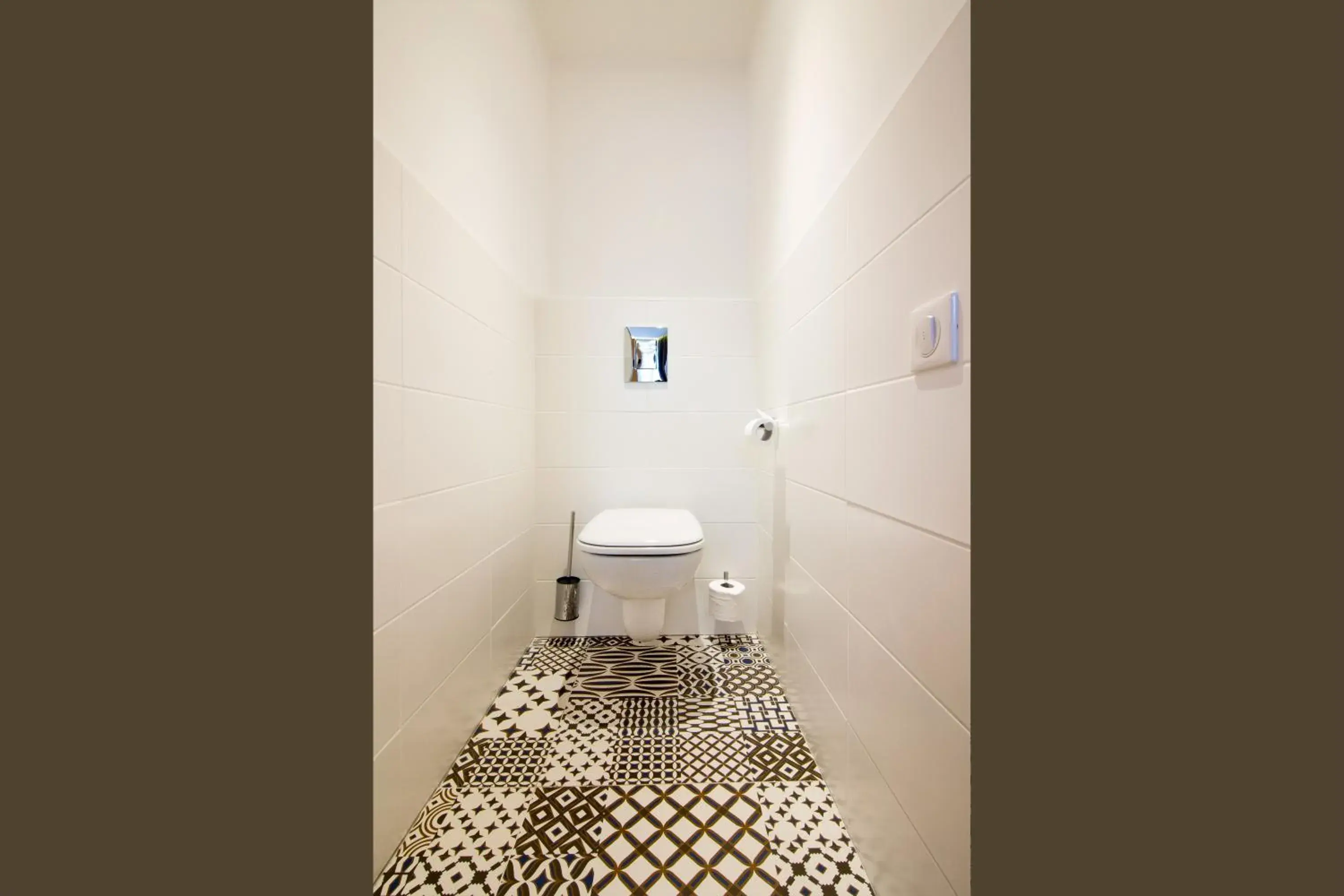 Toilet, Bathroom in La Regence