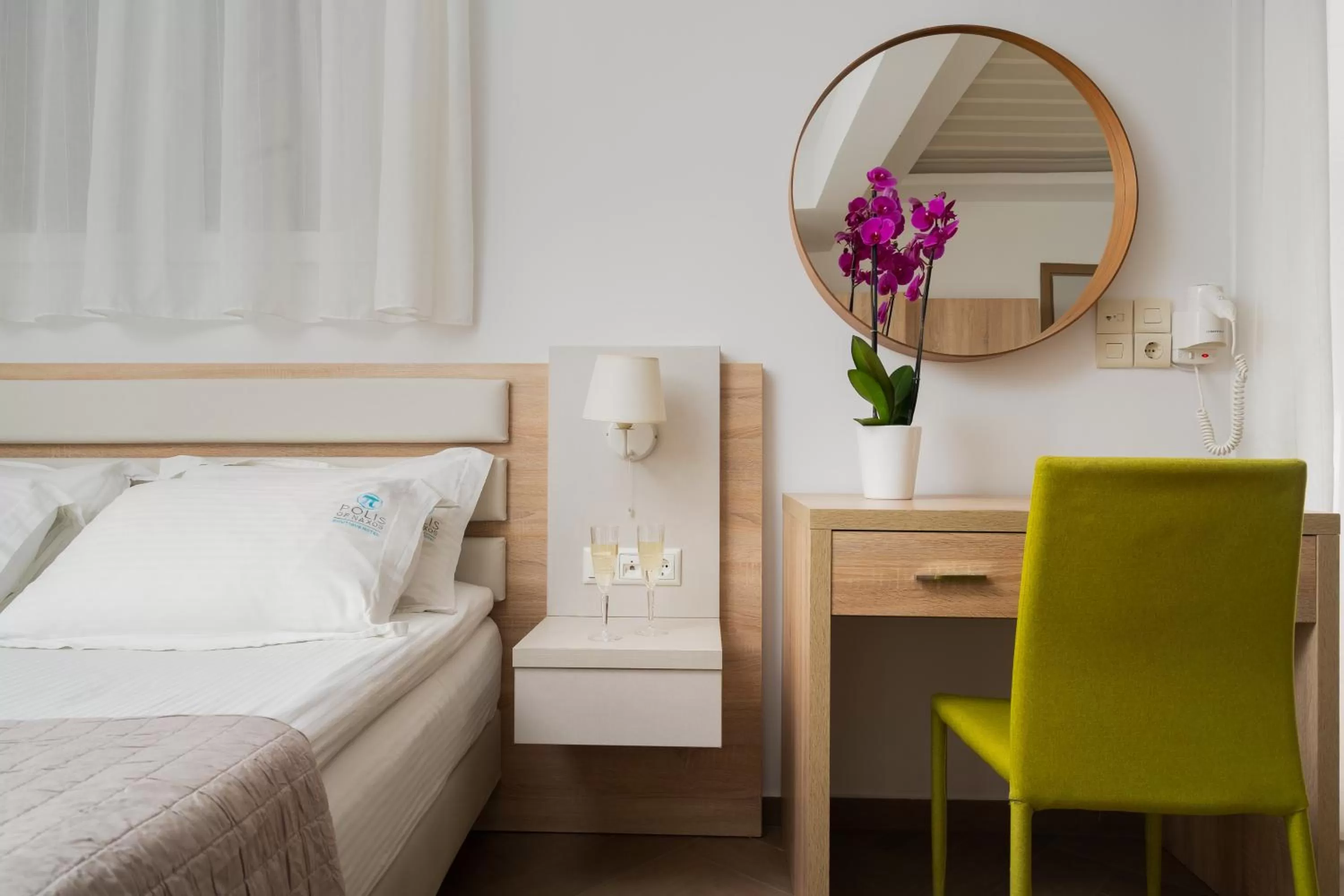 Bed in Polis of Naxos