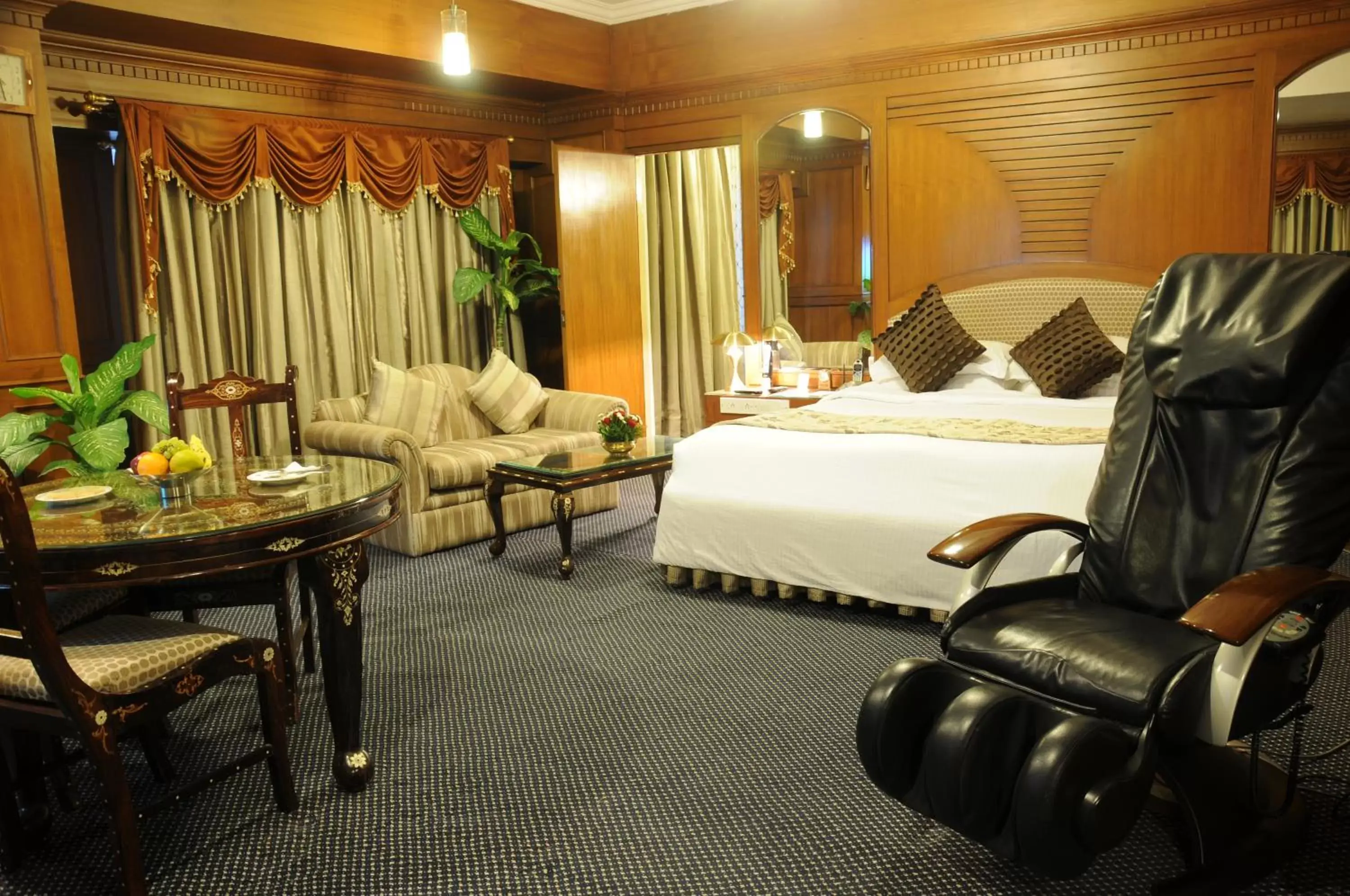 Bedroom, Bed in Sandesh The Prince Bedroom, Bed in Sandesh The Prince