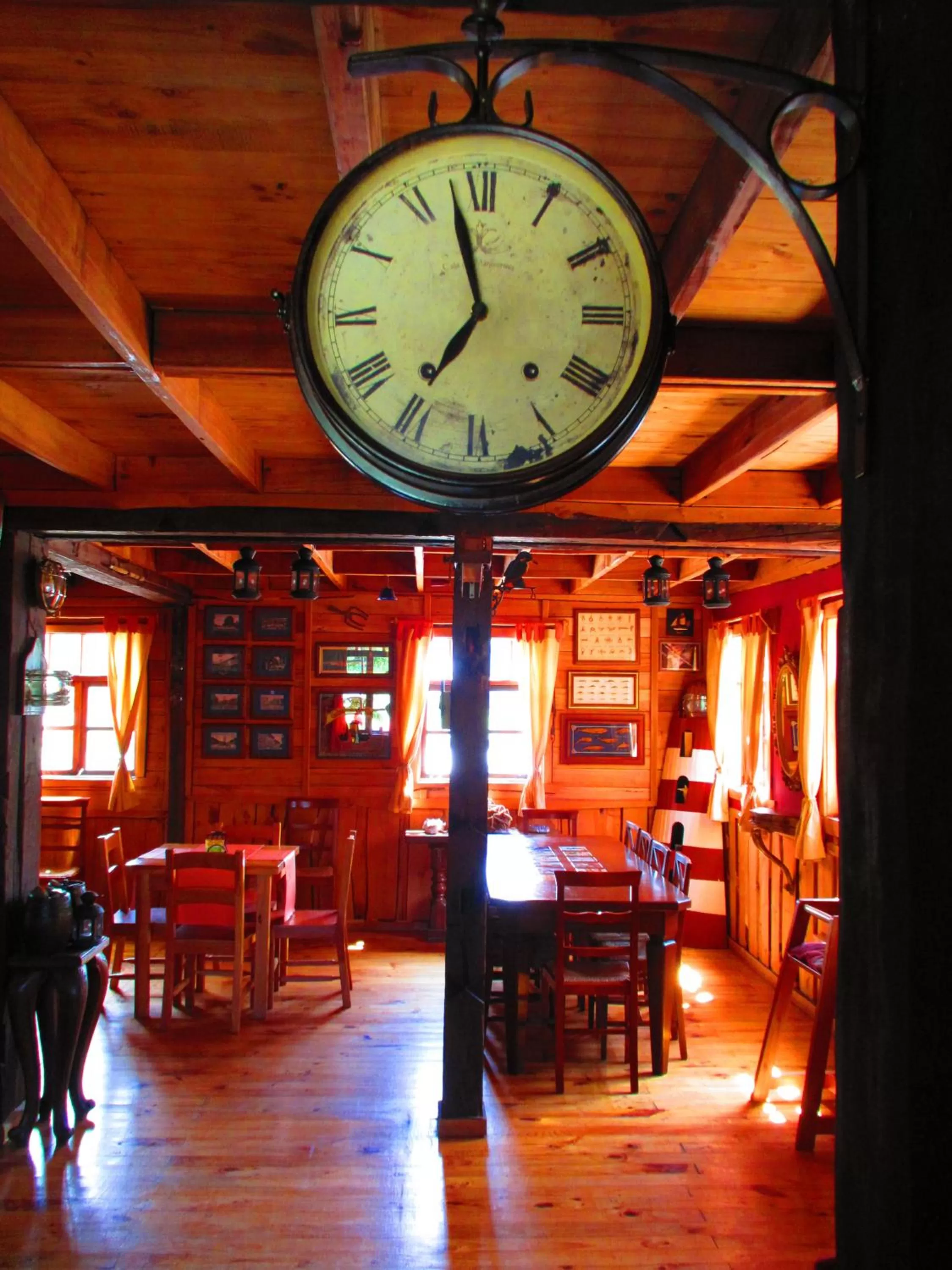 Restaurant/places to eat in Hotel Antigua Casona Patagonia