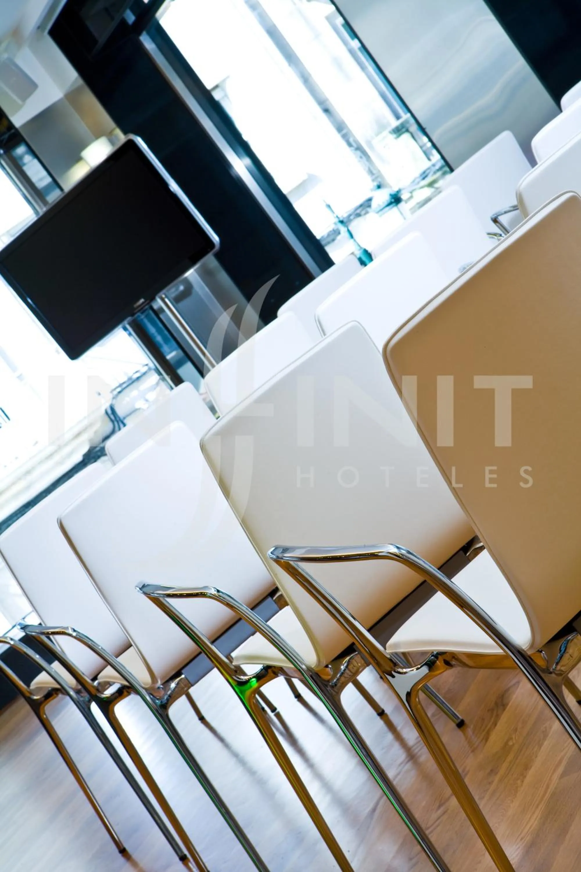 Business facilities in Hotel Inffinit