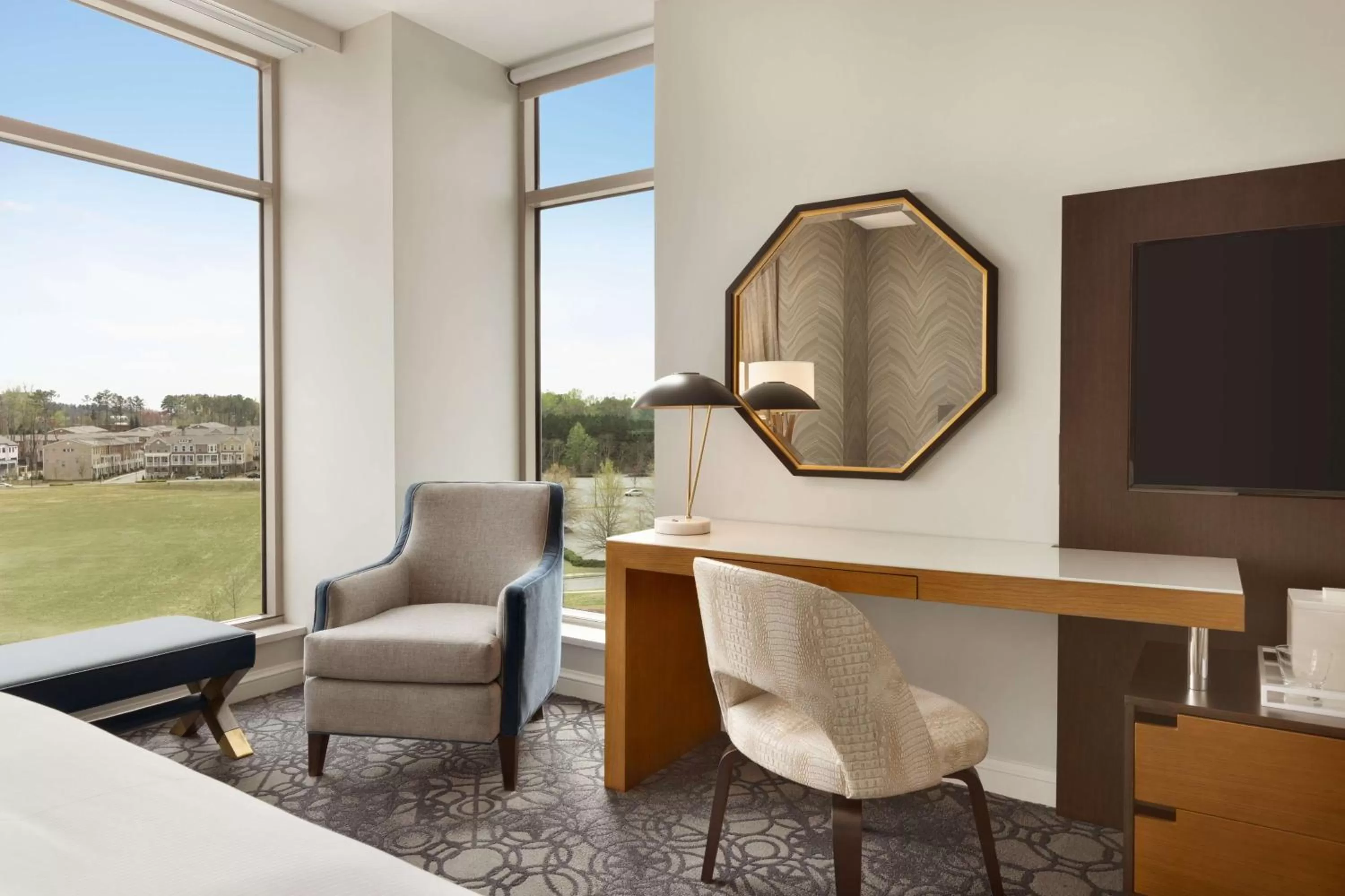 Bedroom in Hilton Alpharetta Atlanta