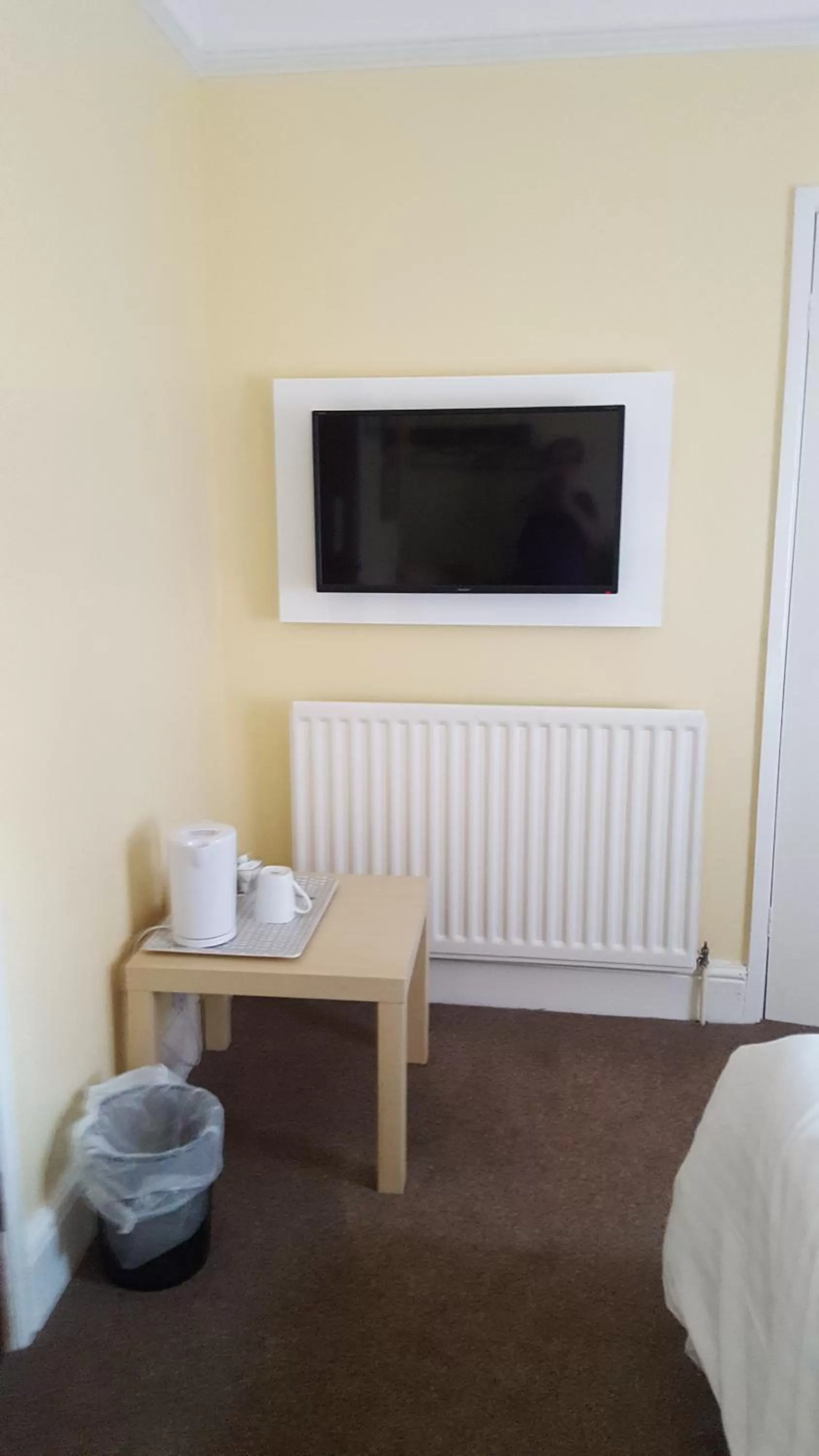 TV and multimedia, TV/Entertainment Center in The Beacon Hotel