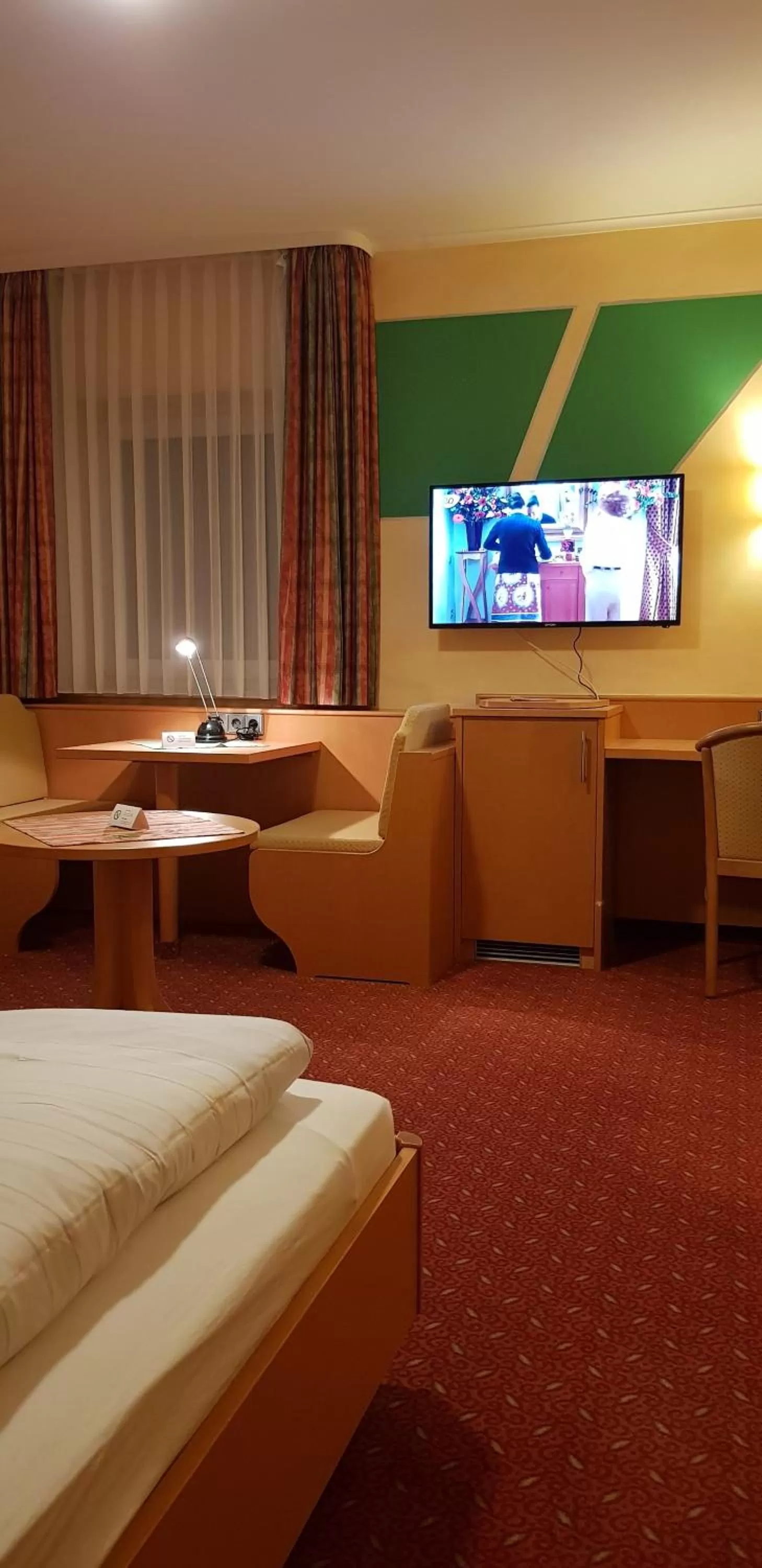 Bed in Hotel-Restaurant Fröhlich