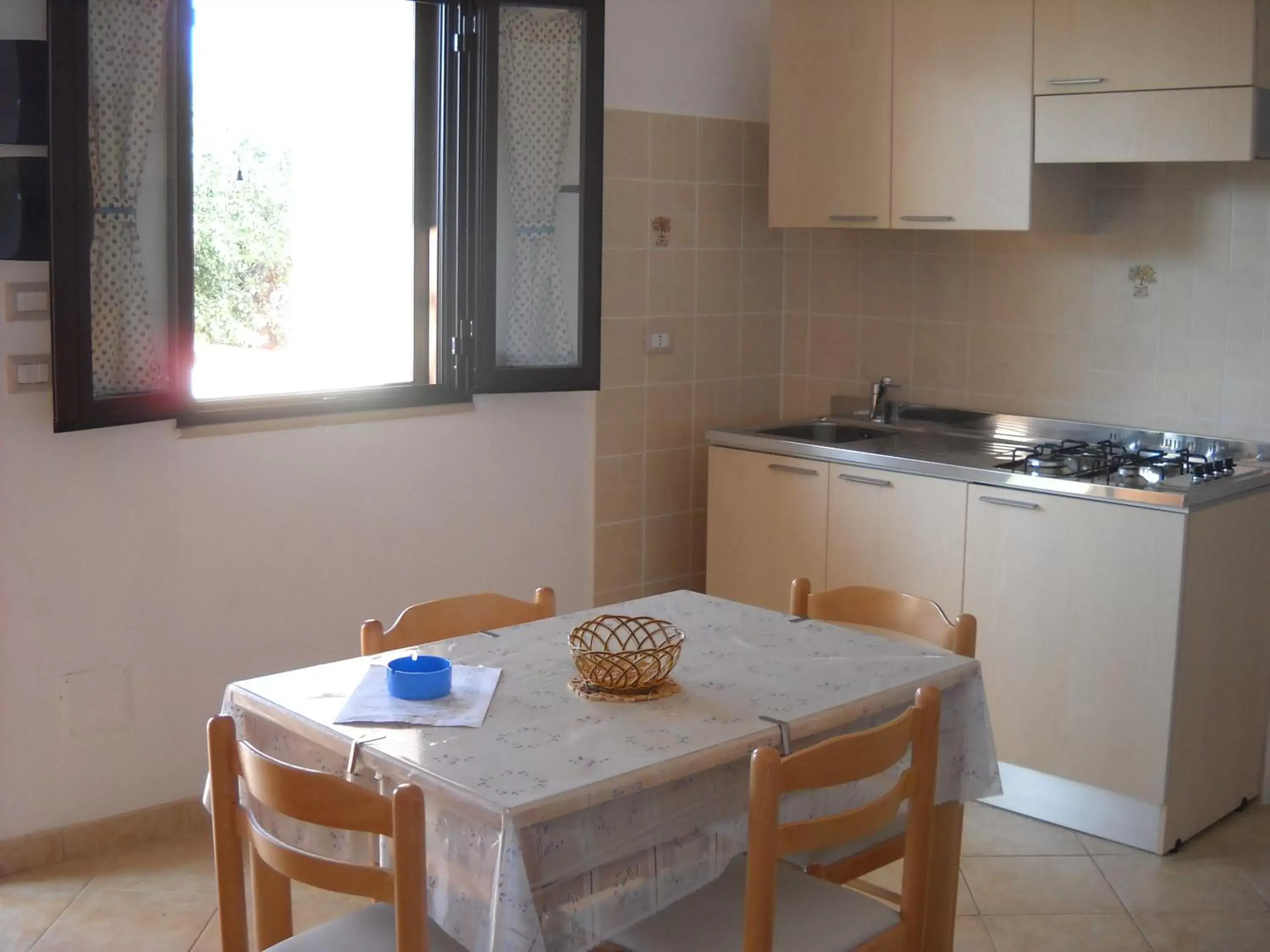 Kitchen/Kitchenette in Zagare Residence