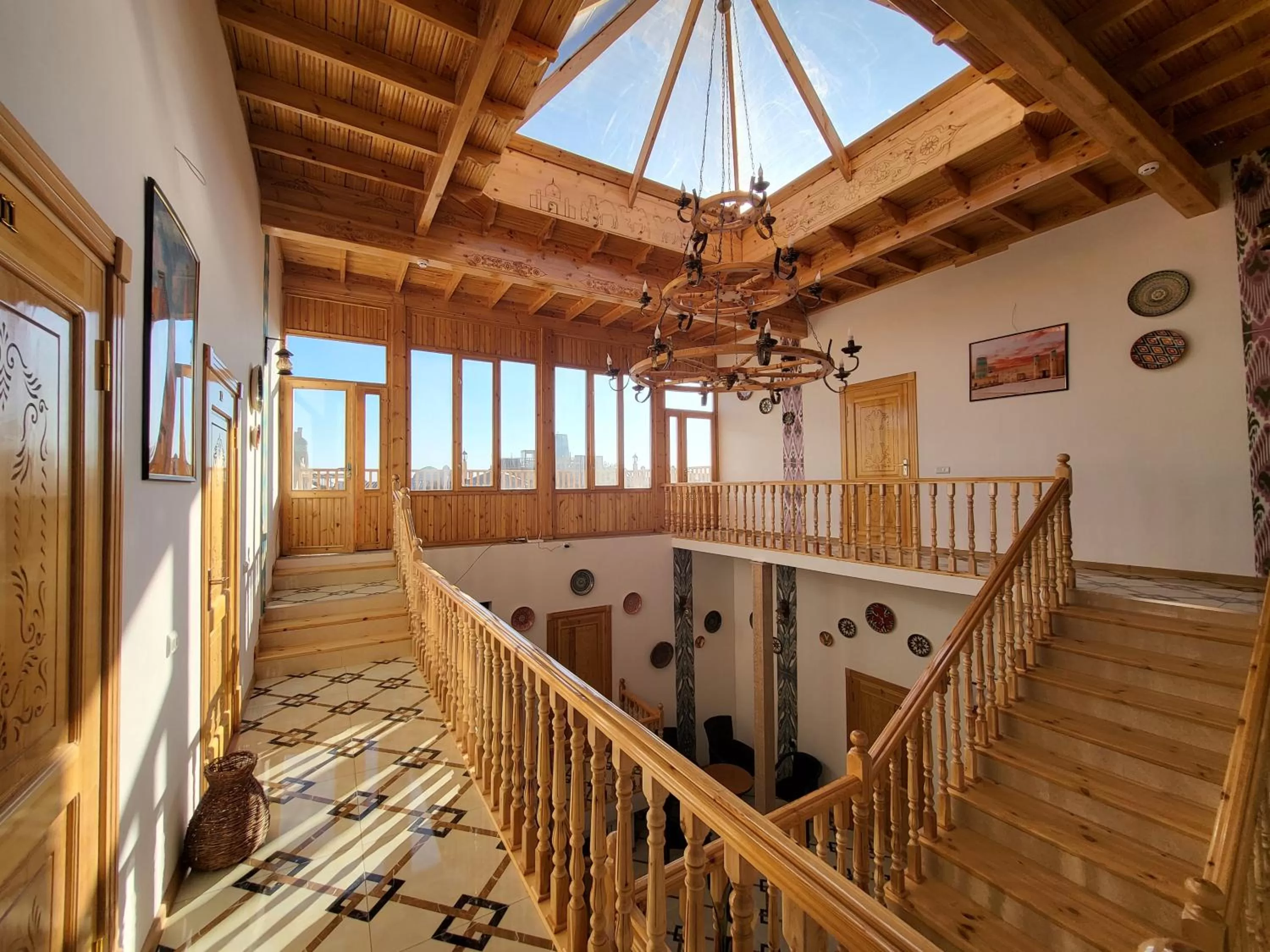 Communal lounge/ TV room in Ulli Oy Boutique Hotel & Terrace