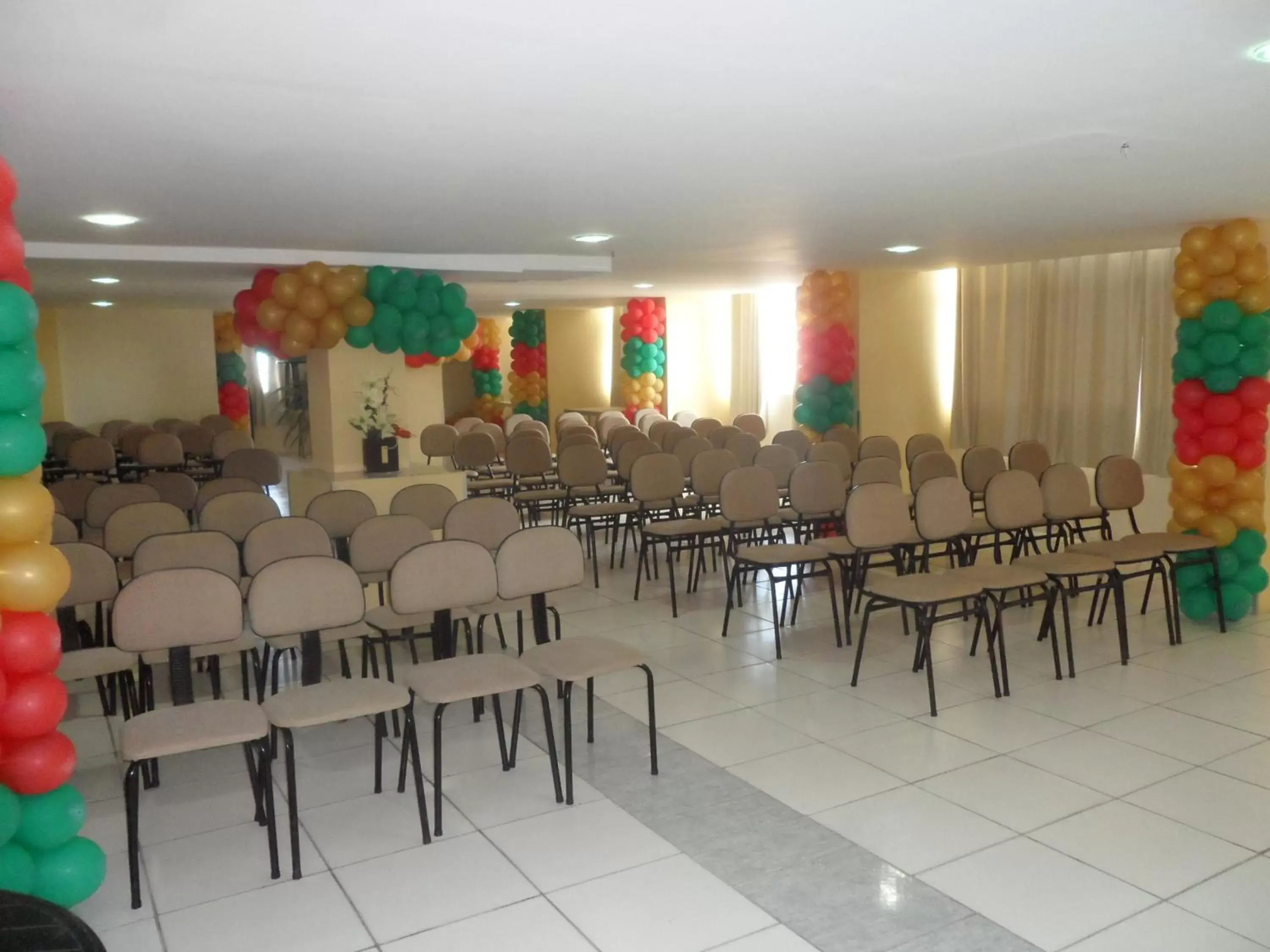 Business facilities in Rede Andrade Plaza Recife