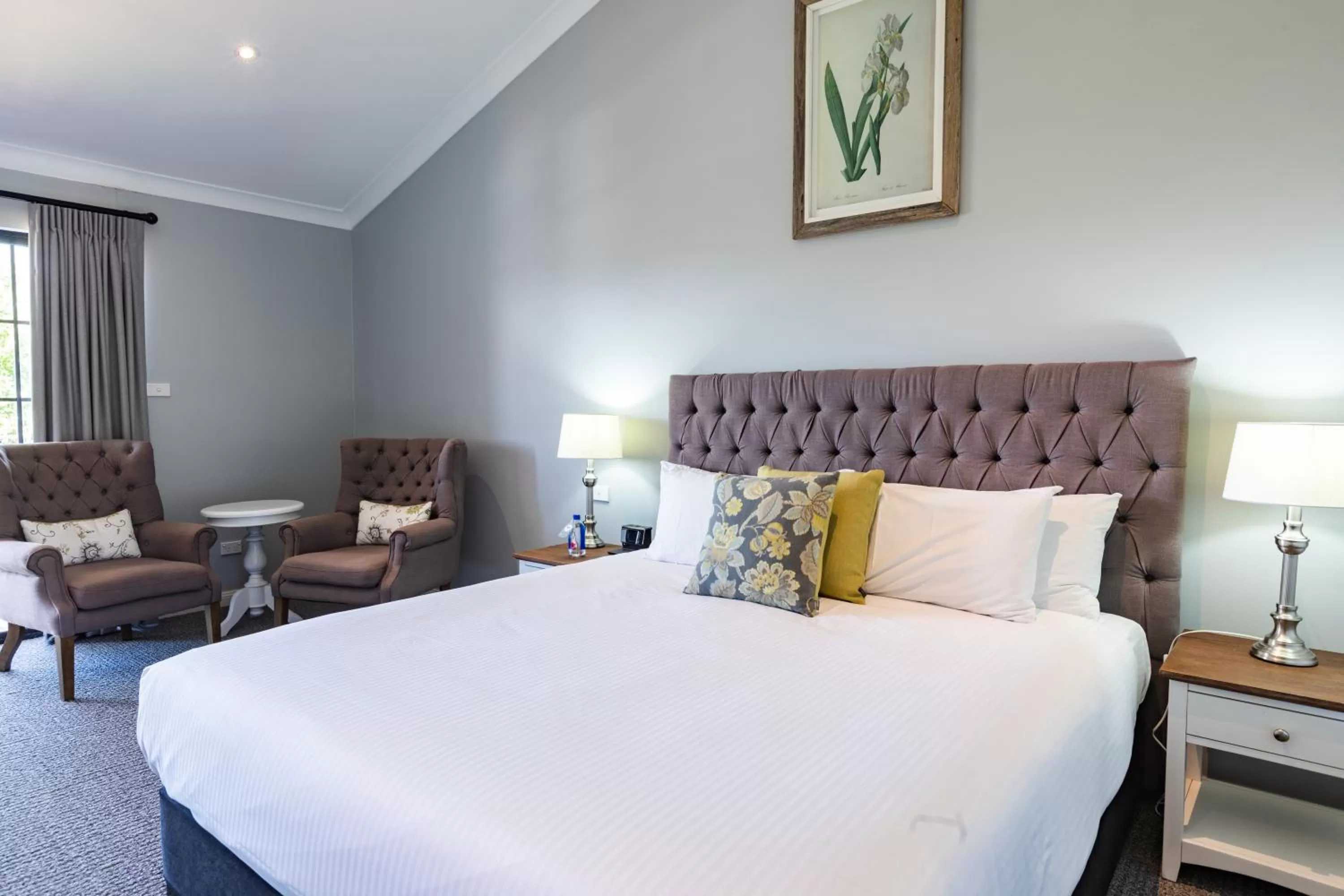 Bedroom, Bed in Camden Valley Inn