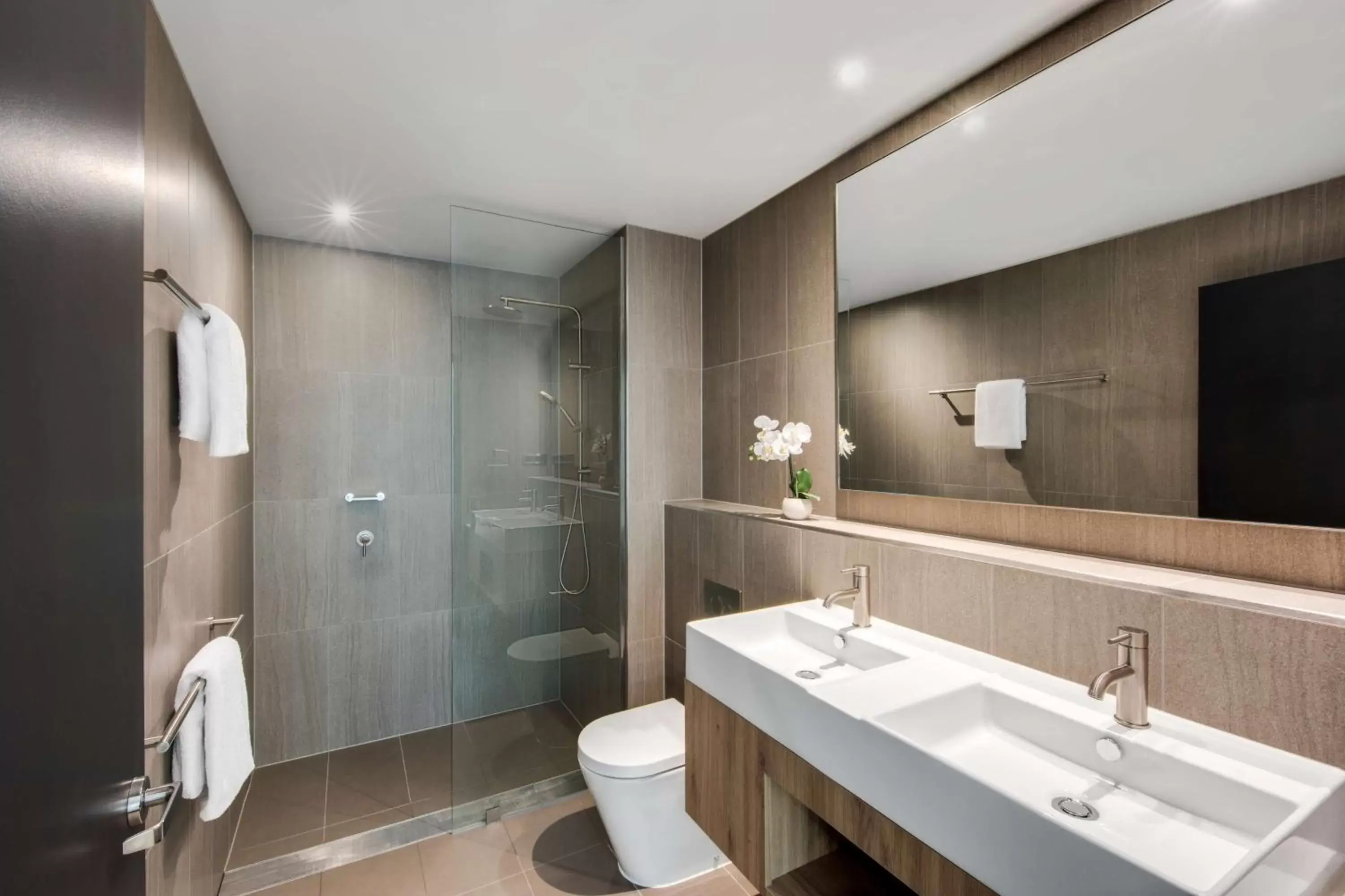 Bathroom in Vibe Hotel North Sydney