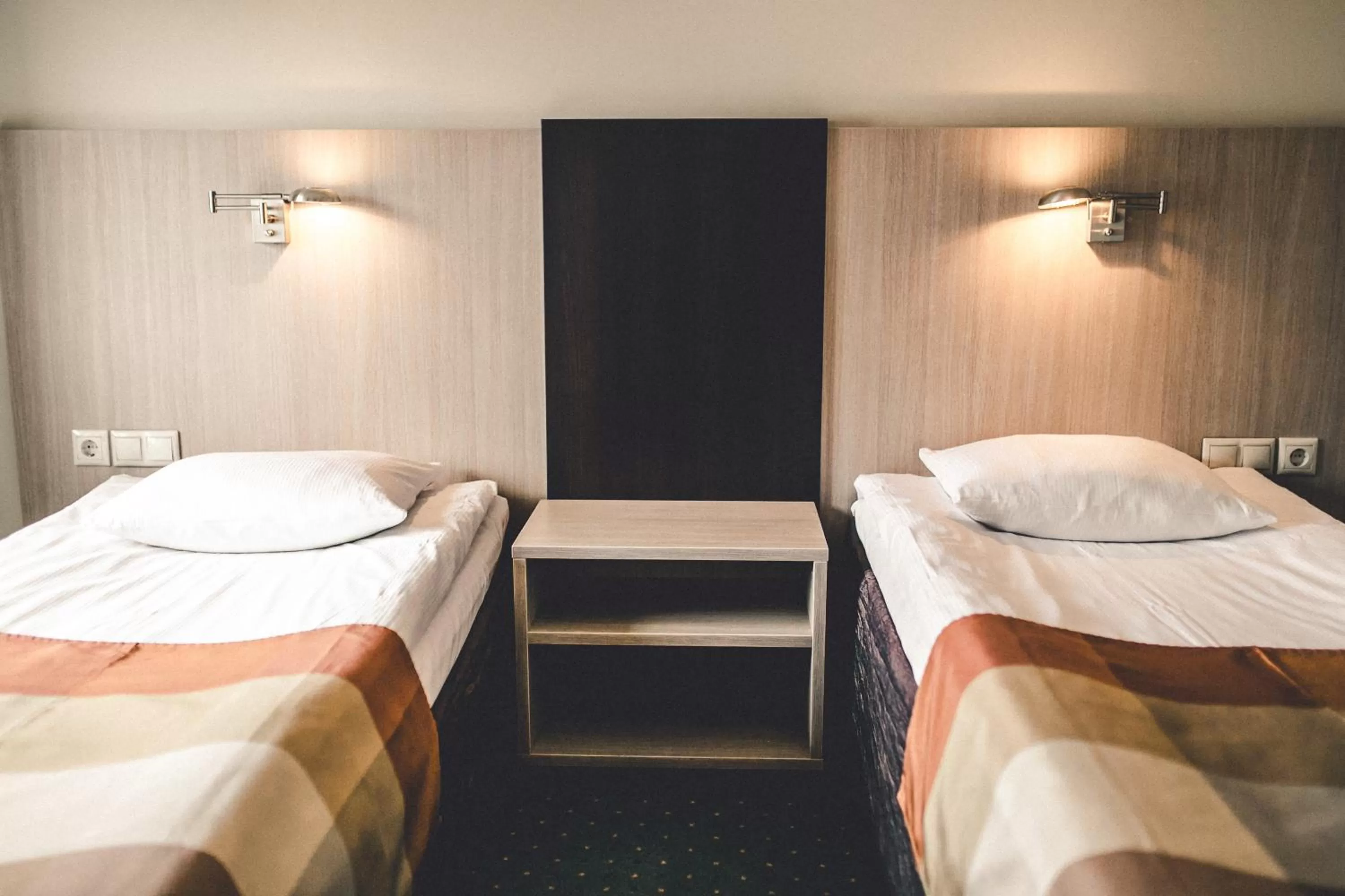 Bedroom, Bed in Hanza Hotel