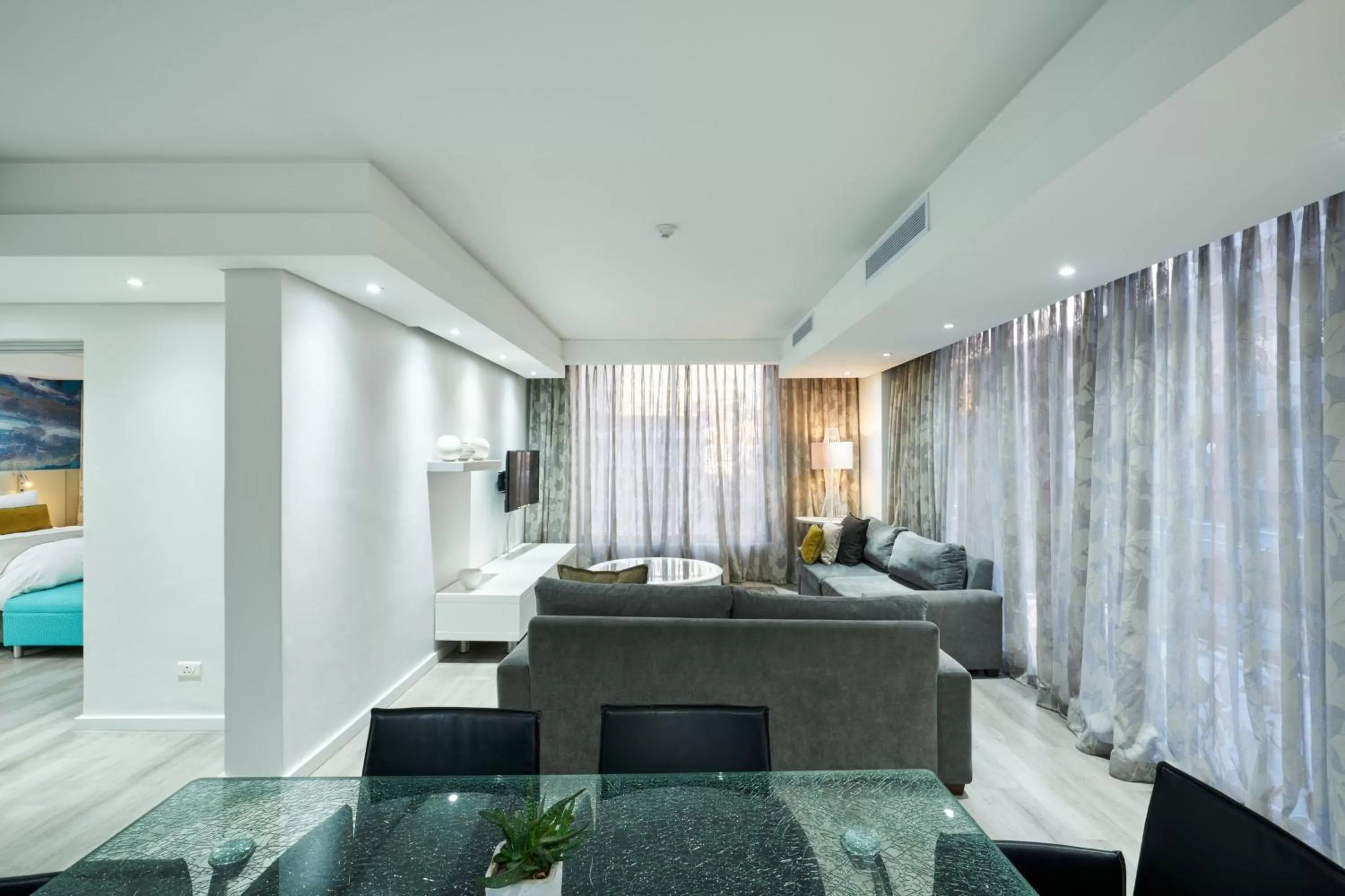 Living room in Protea Hotel by Marriott Cape Town North Wharf