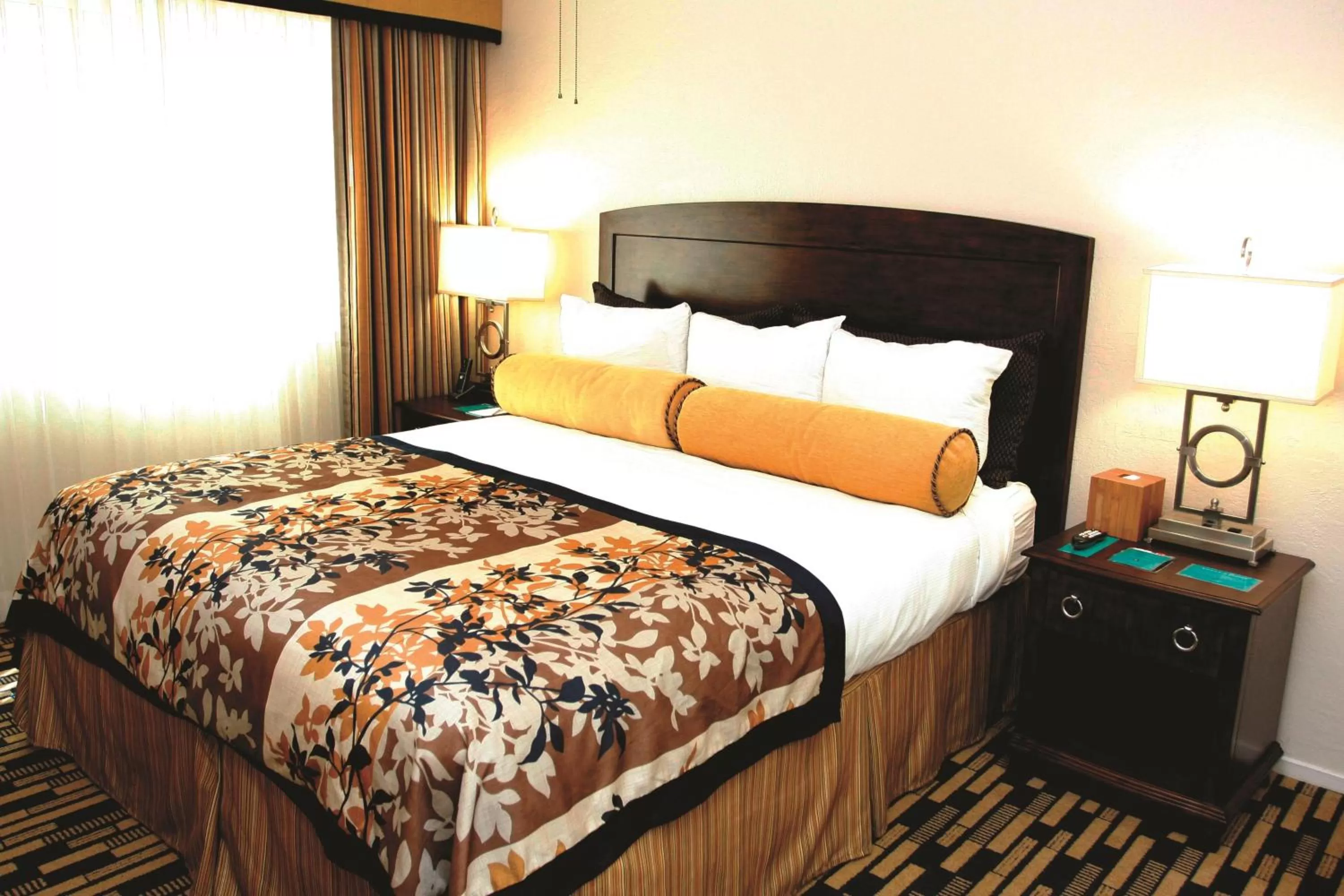 Two-Bedroom Suite in The Suites at Fisherman's Wharf