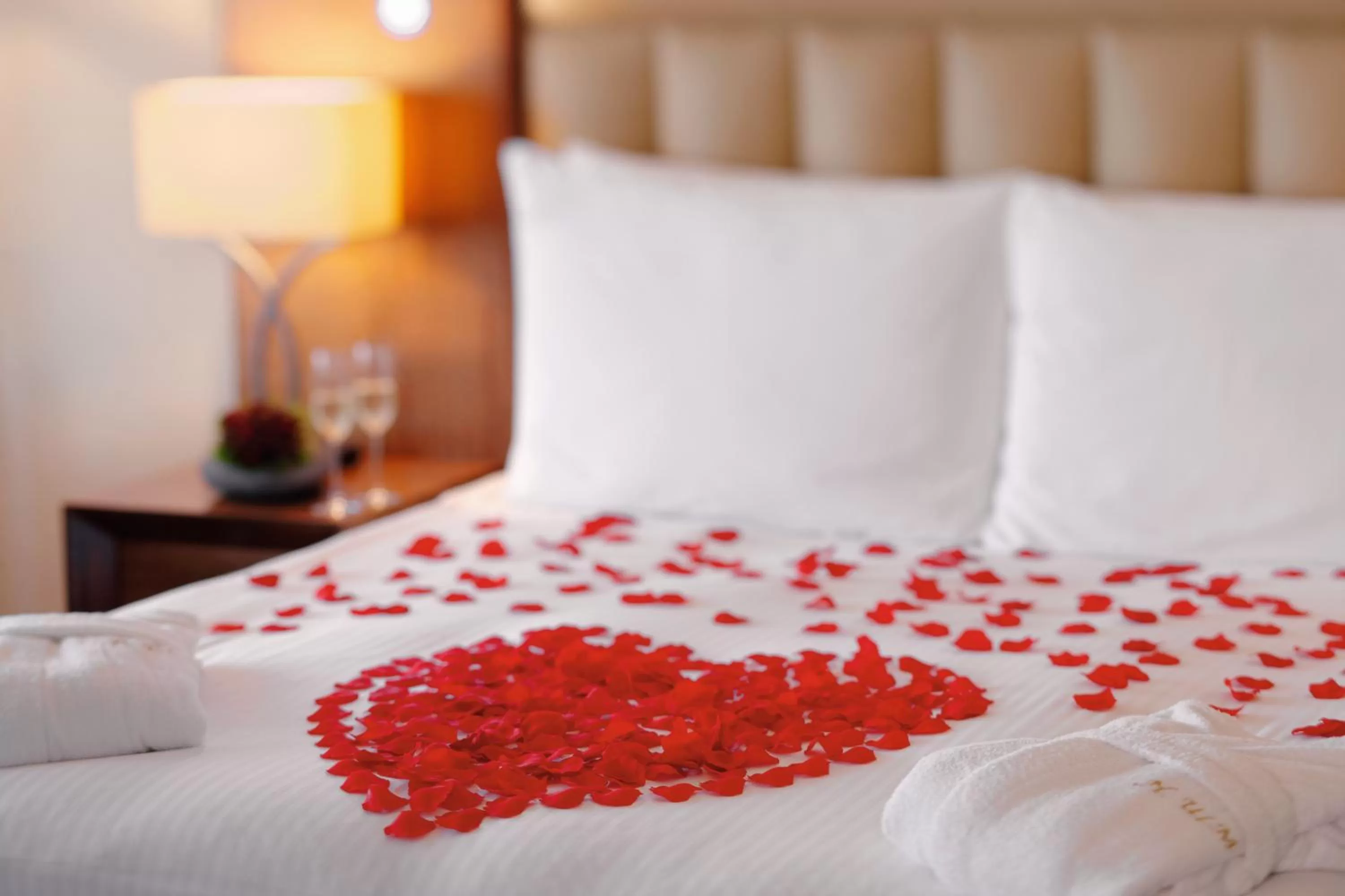 Photo of the whole room, Bed in Voco - Riyadh by IHG