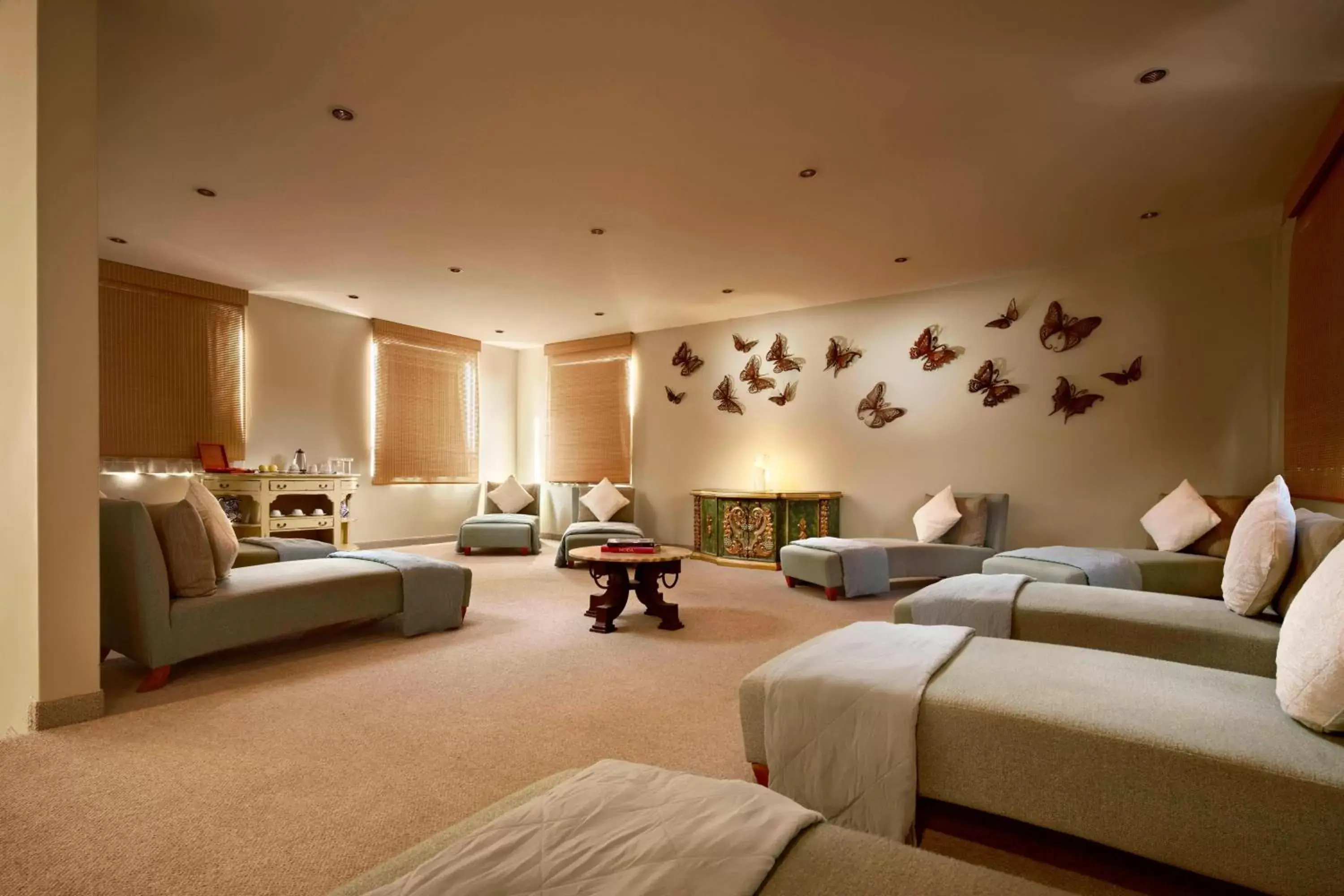 Living room, Bed in Ixtapan de la Sal Marriott Hotel & Spa