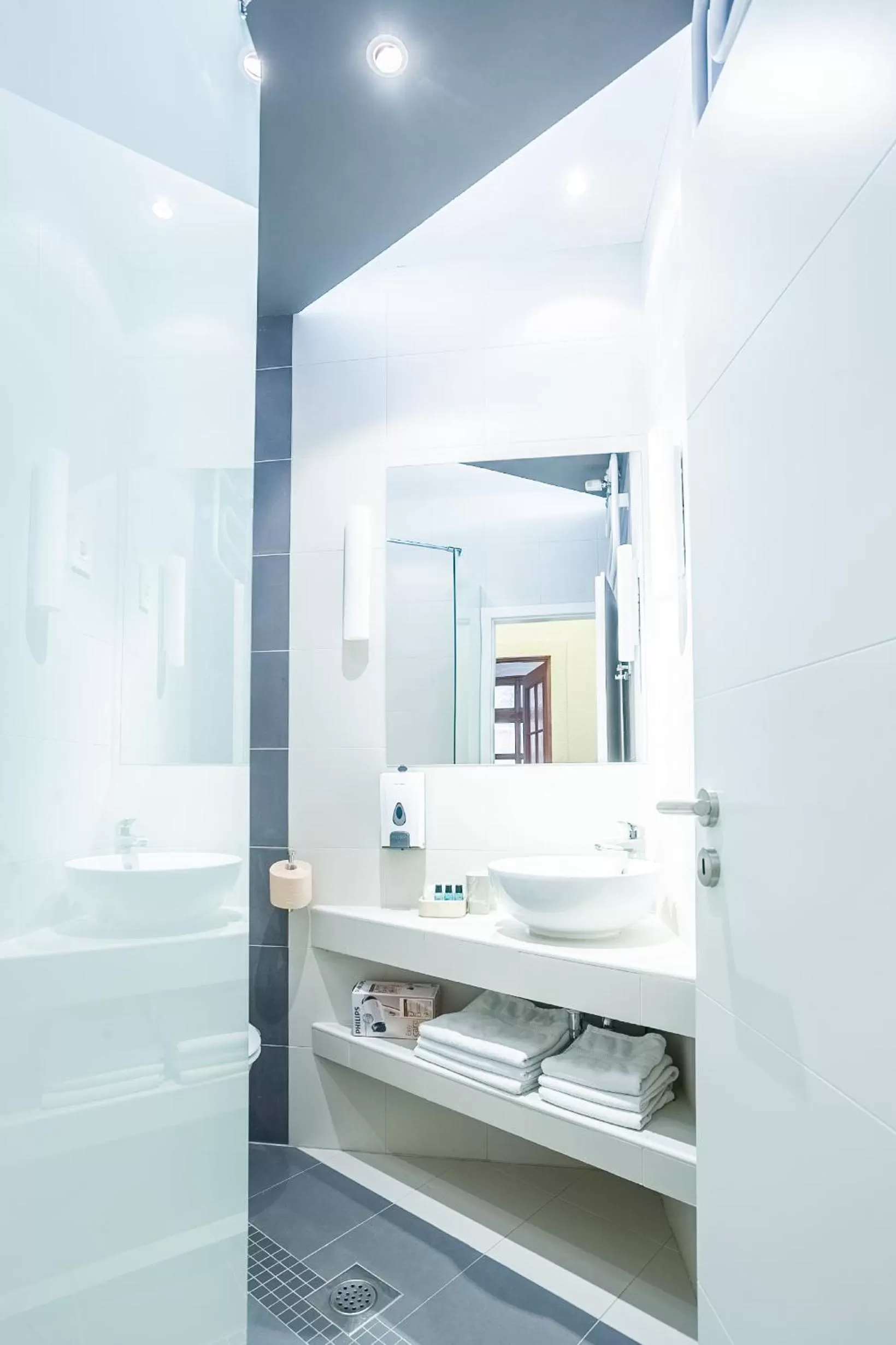 Bathroom in Maksimilian Osijek