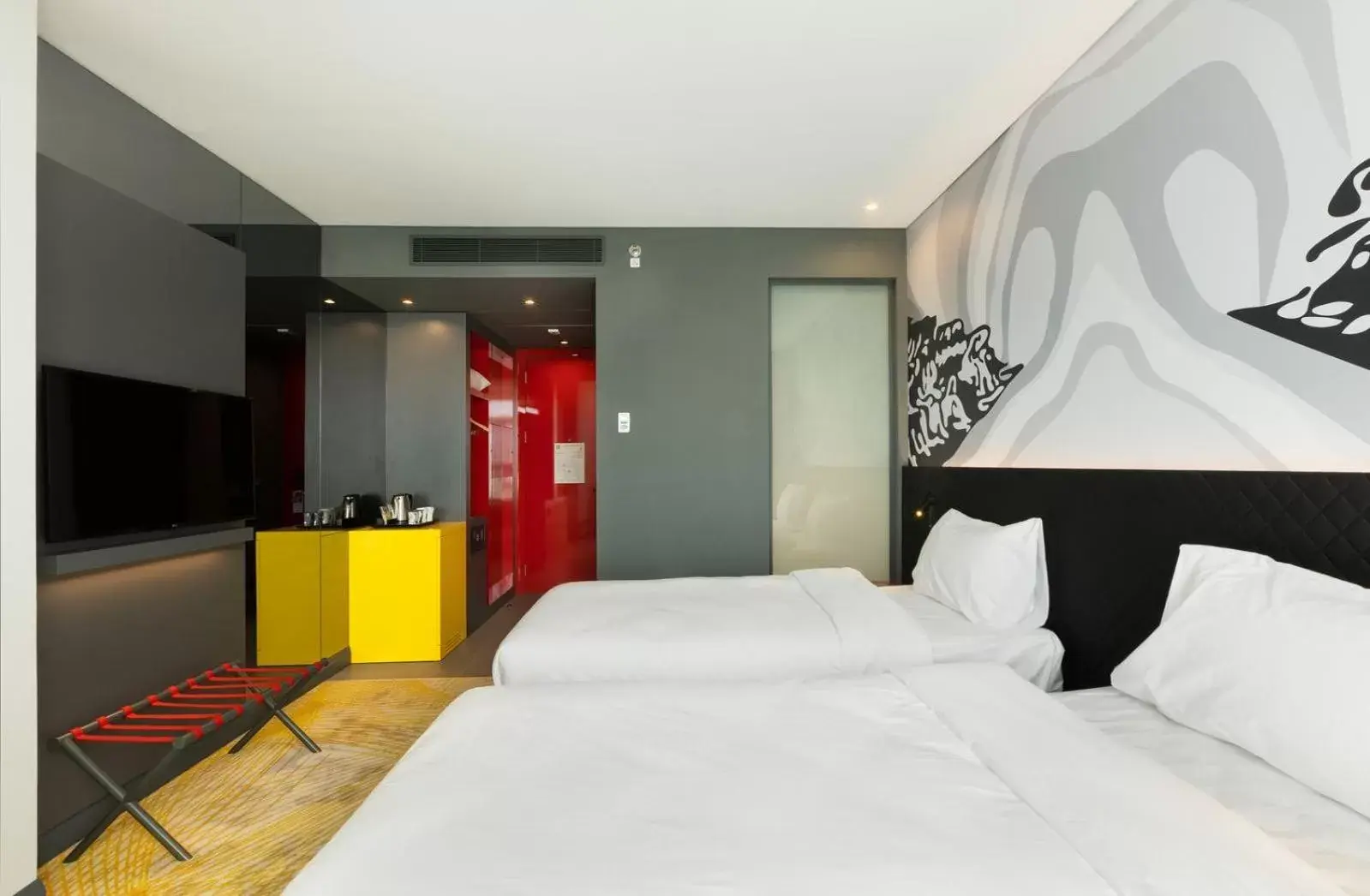 Bathroom, Bed in ibis Styles Istanbul Merter