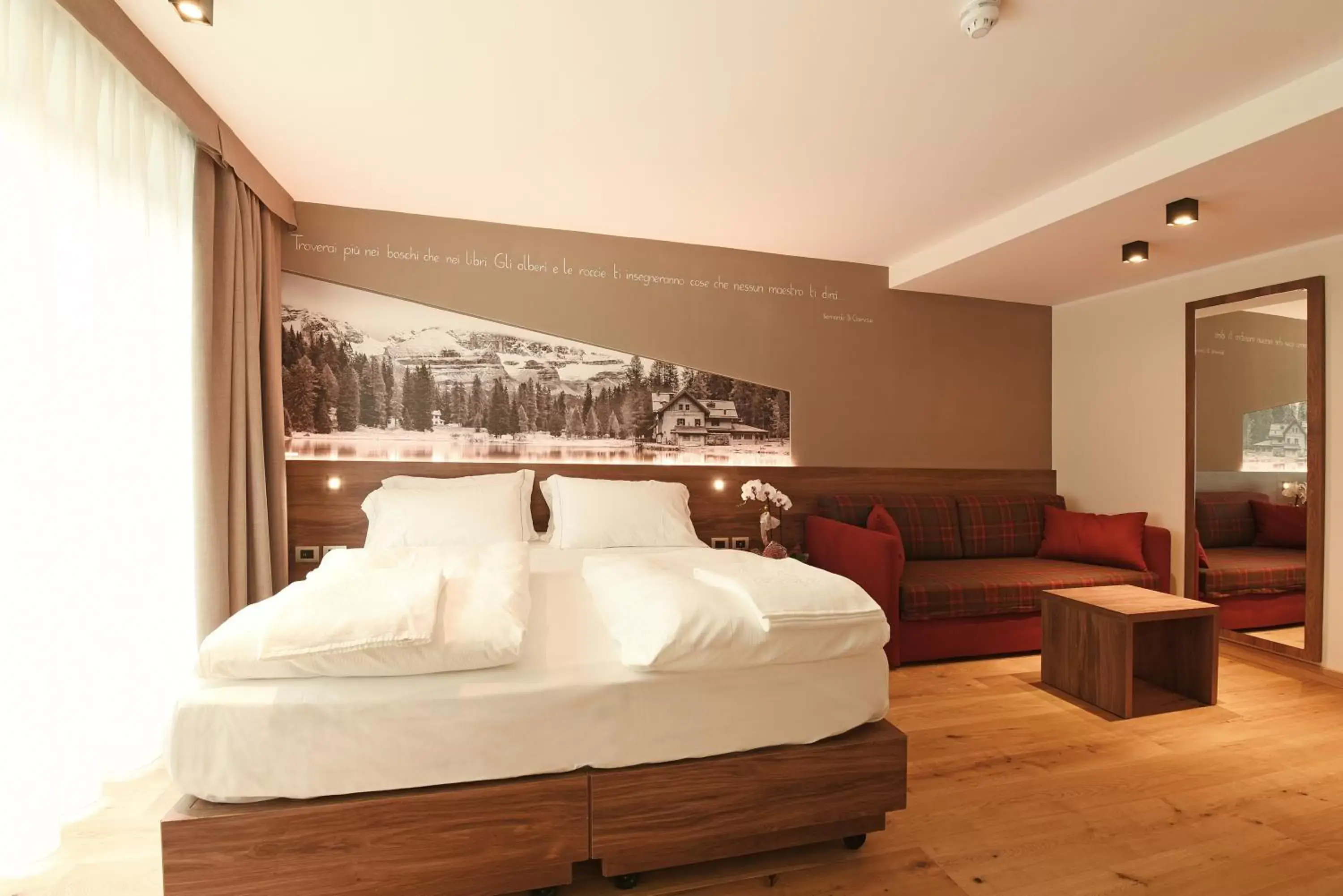 Bed in Dolomeet Boutique Hotel