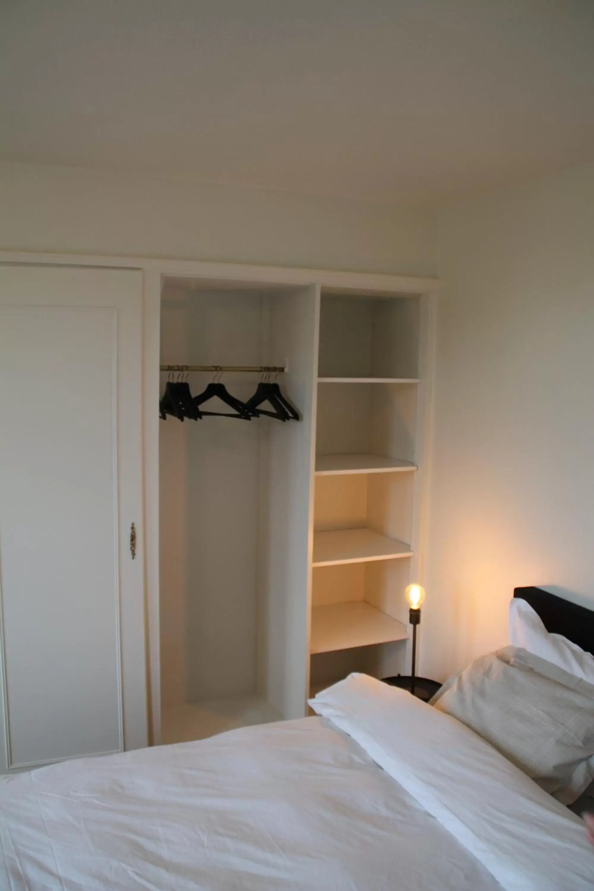 Deluxe Double Room with Shower in Enroute367 Deluxe Double Room with Shower in Enroute367