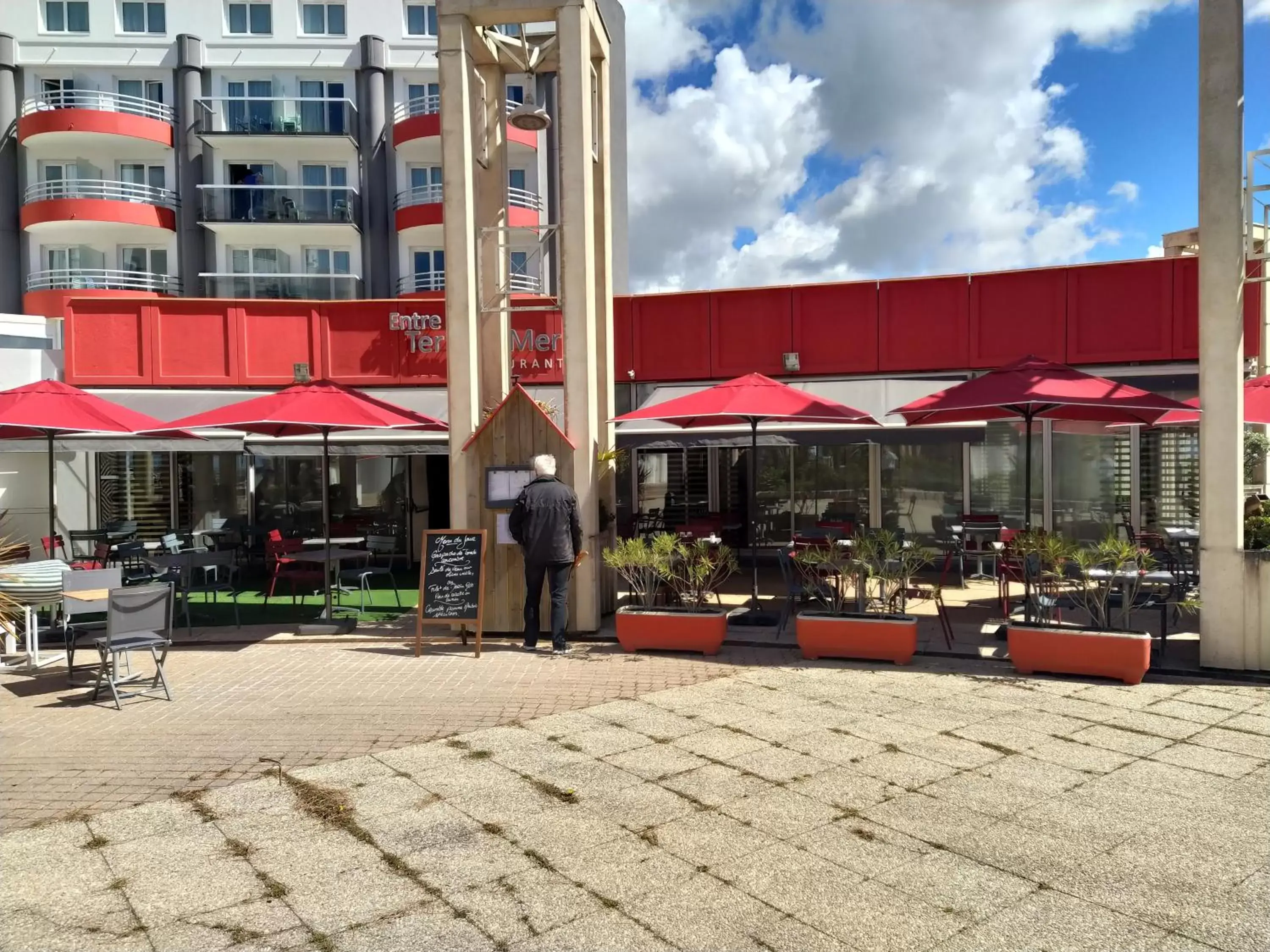 Restaurant/places to eat in ibis La Baule Pornichet Plage