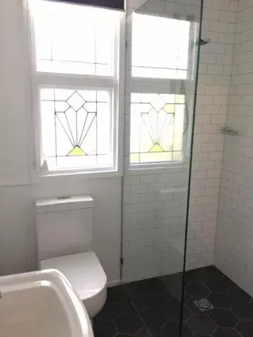 Bathroom in The Bundanoon Guest House
