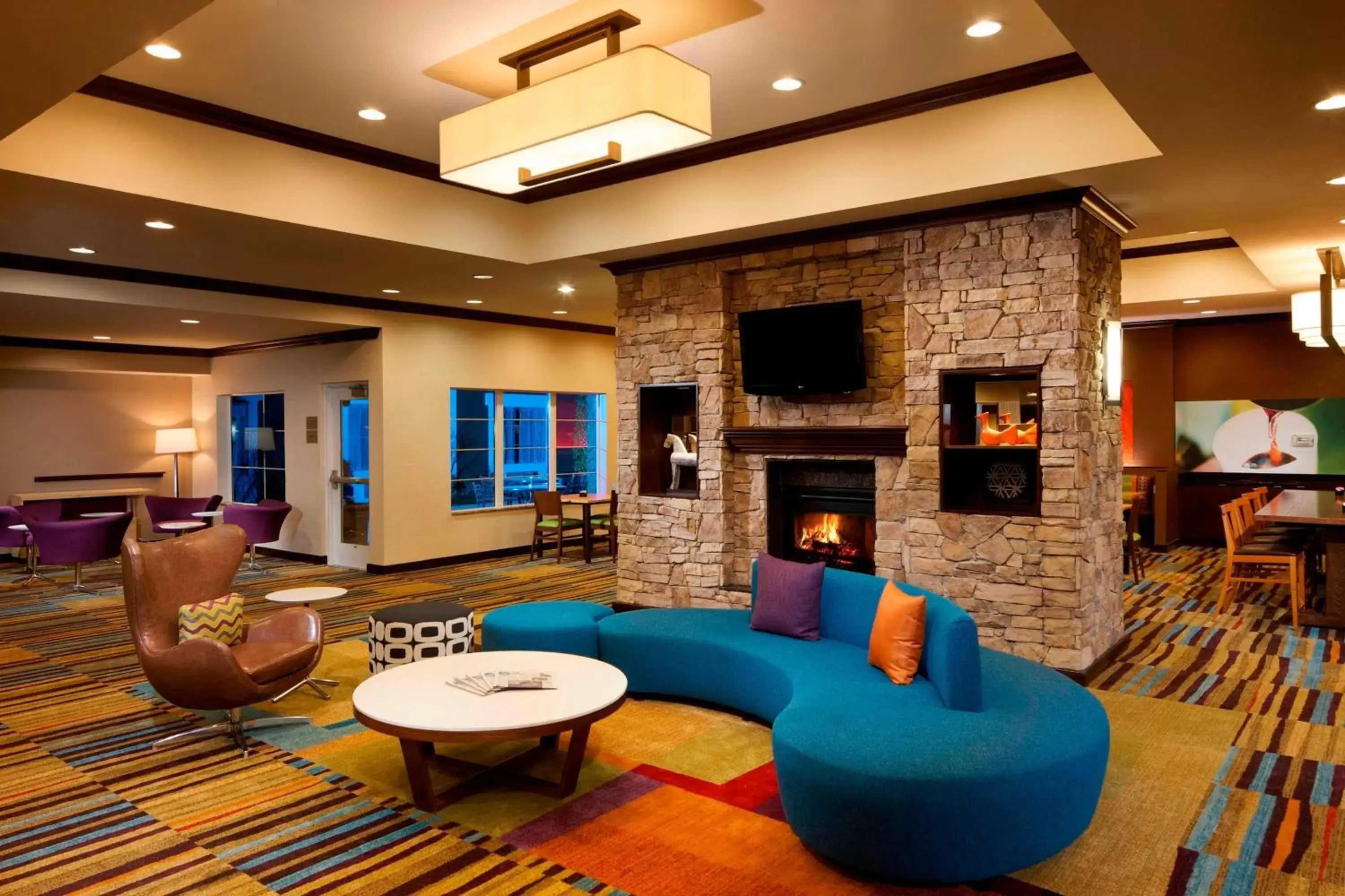 Lobby or reception, Lounge/Bar in Fairfield Inn & Suites Houston Intercontinental Airport