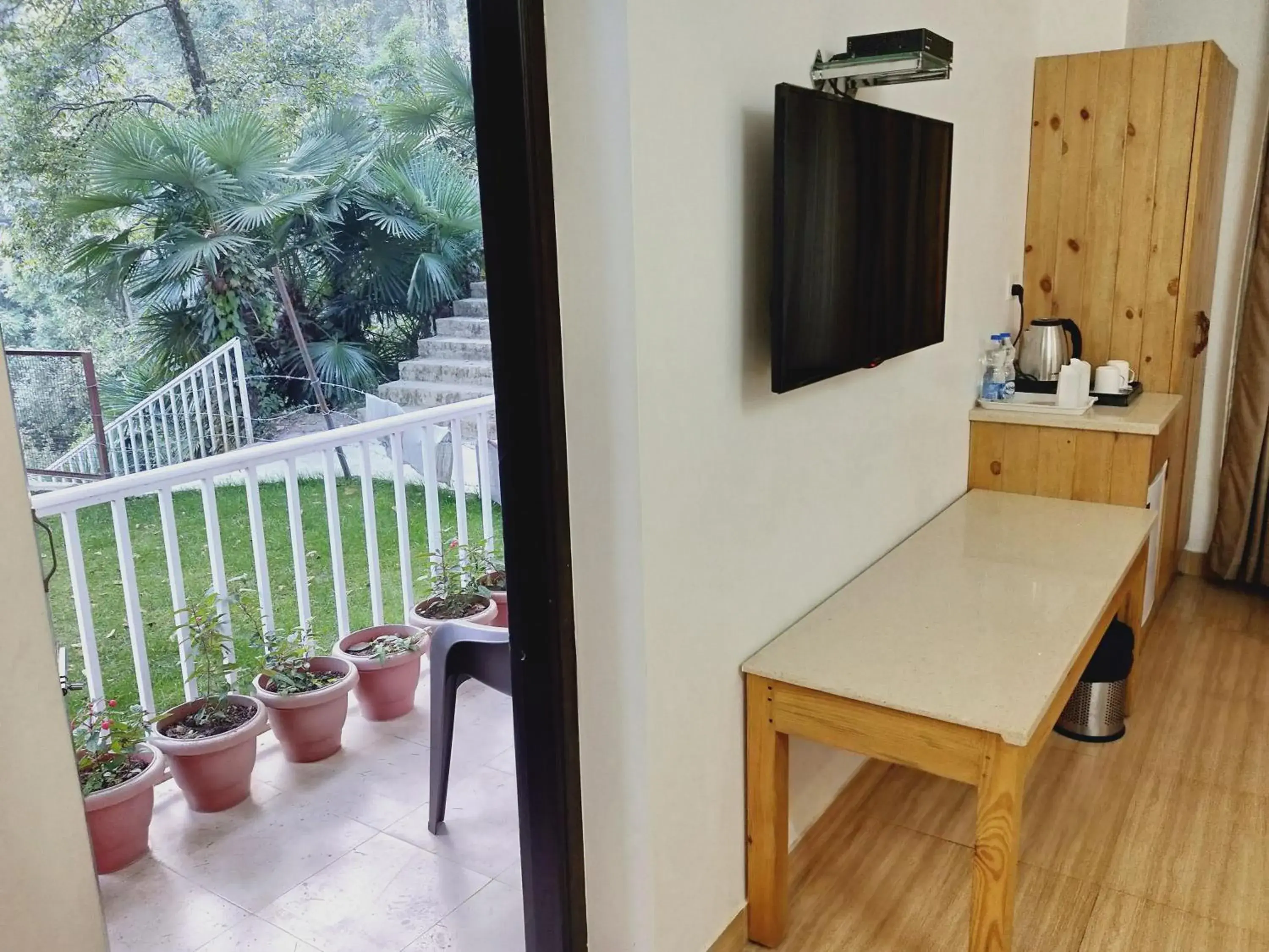 Deluxe Double Room with Balcony - single occupancy in The Mountain Quail Deluxe Double Room with Balcony - single occupancy in The Mountain Quail