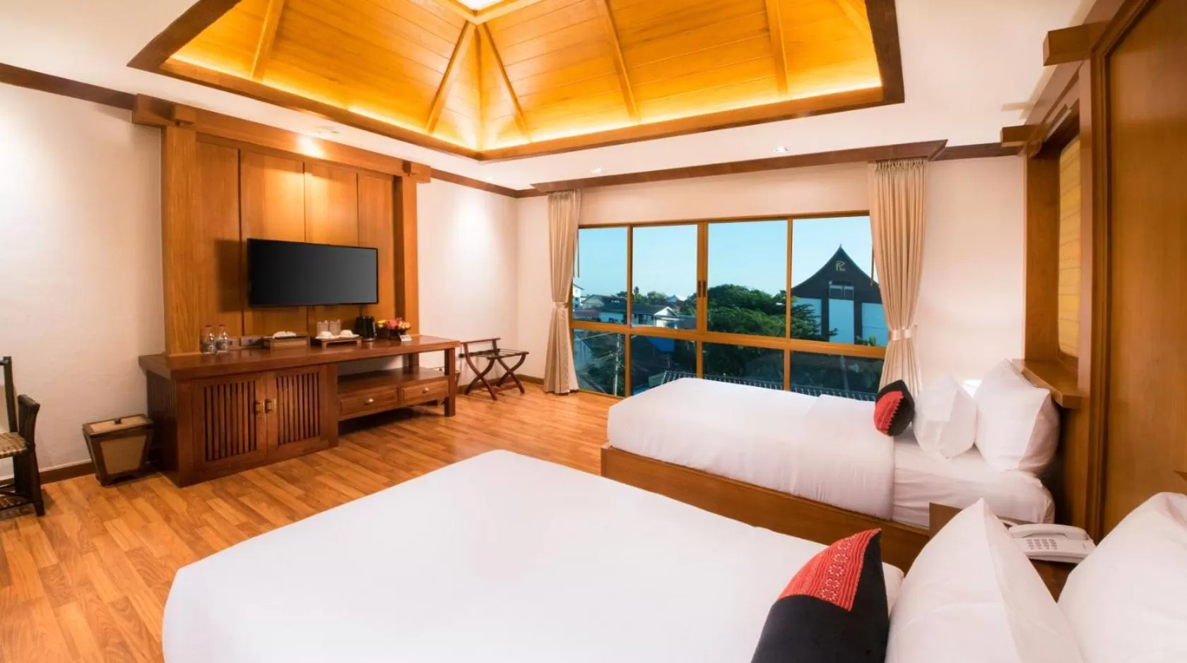 TV and multimedia, Bed in Phra Singh Village