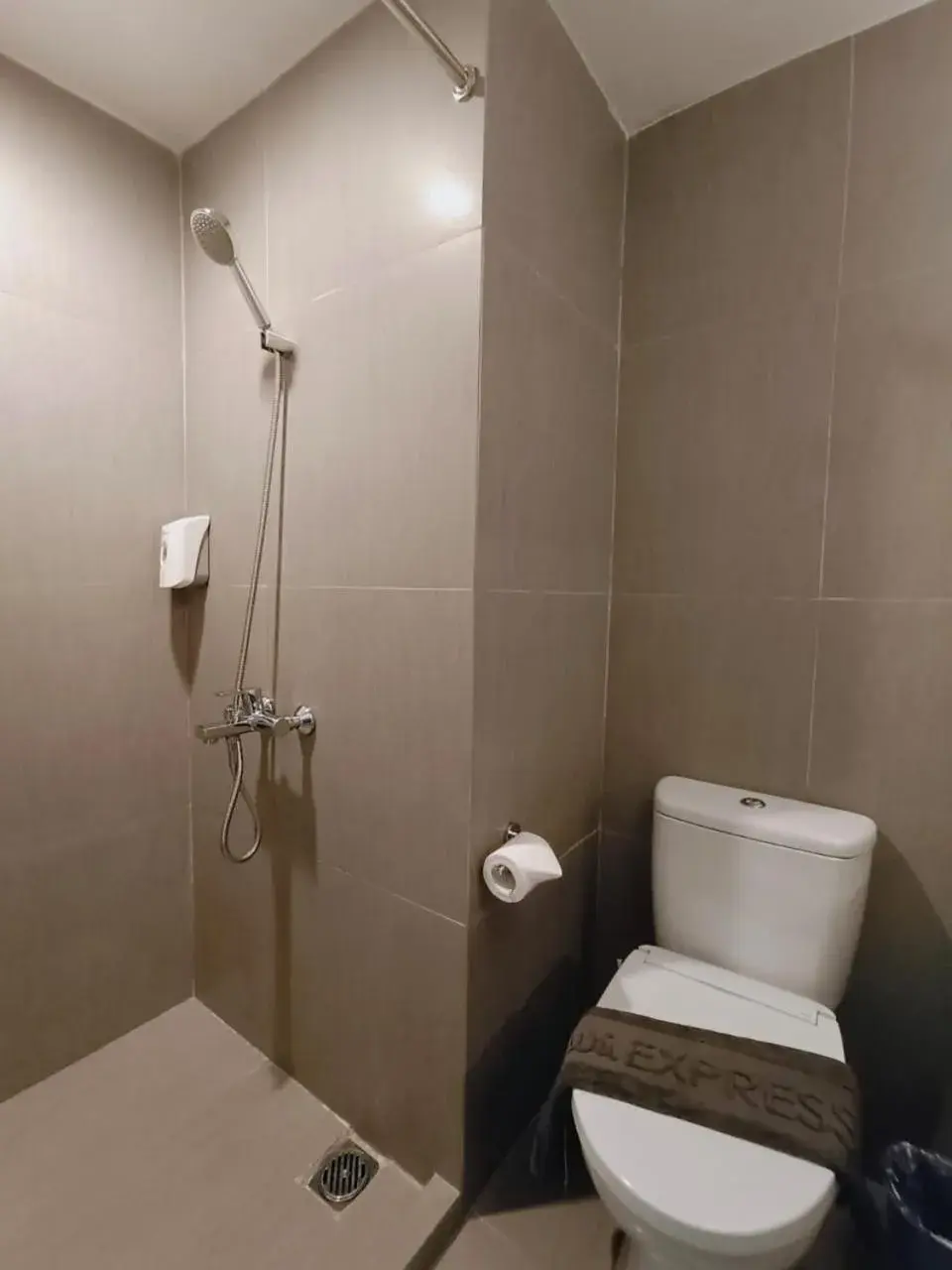 Bathroom in Zuri Express Lippo Cikarang Hotel