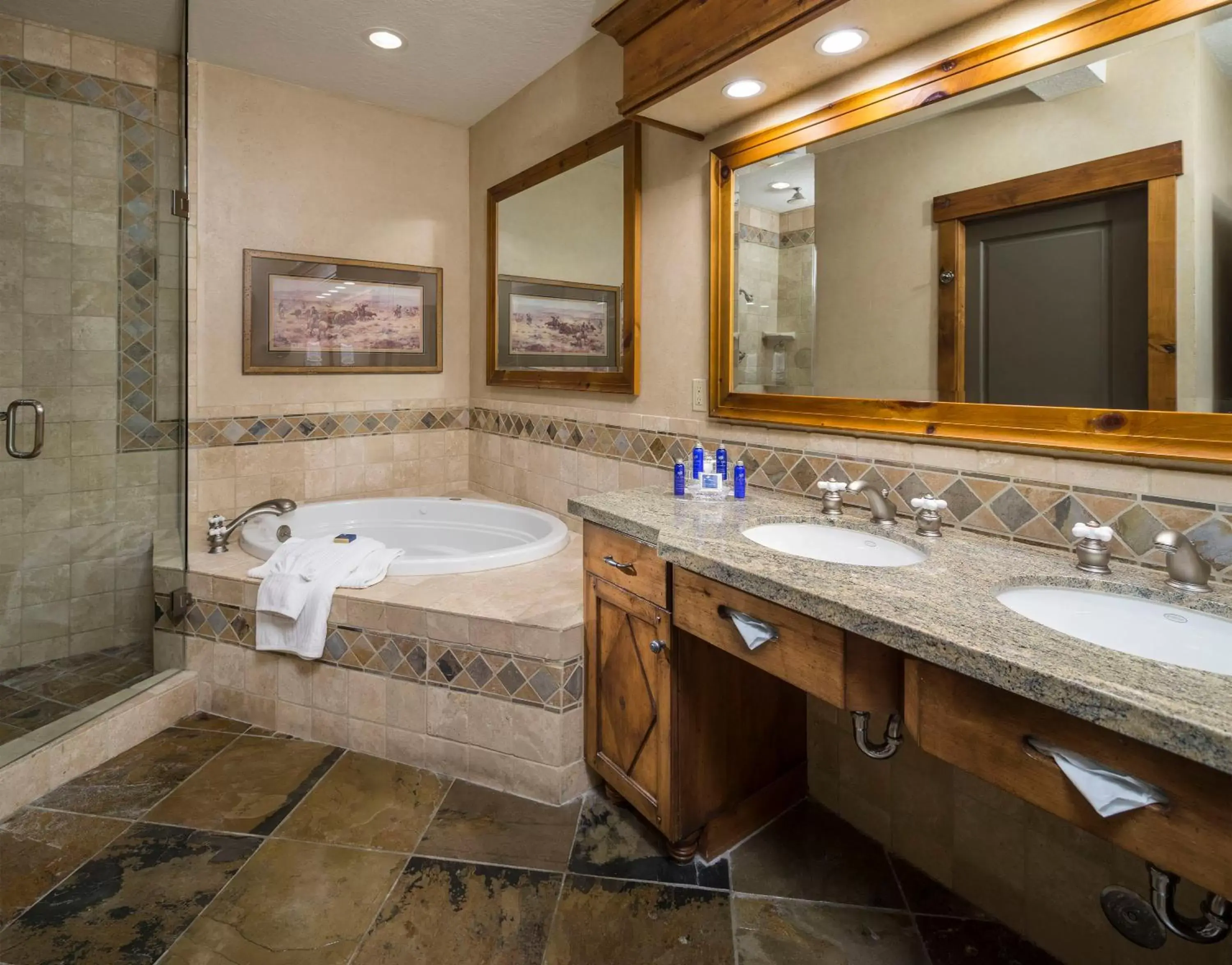 Shower, Bathroom in Hotel Park City, Autograph Collection