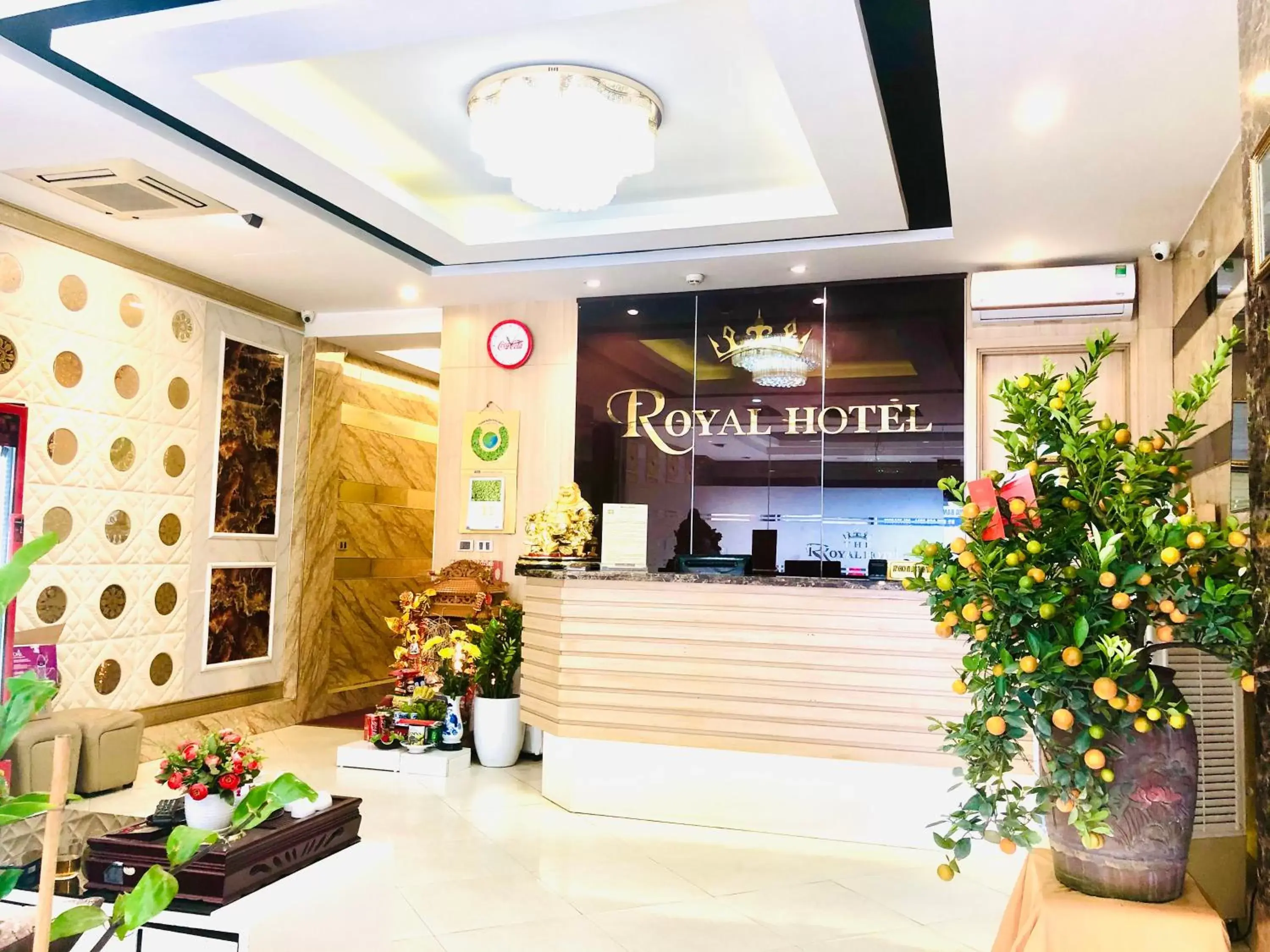 Lobby or reception, Lobby/Reception in The Royal Hotel Near West Lake
