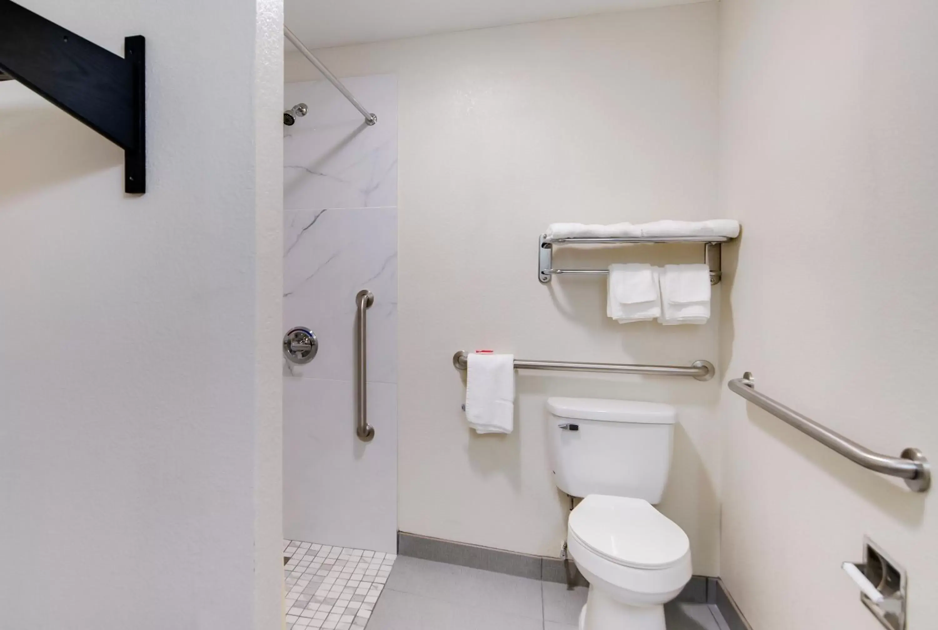 Toilet, Bathroom in Super 8 by Wyndham Palestine TX
