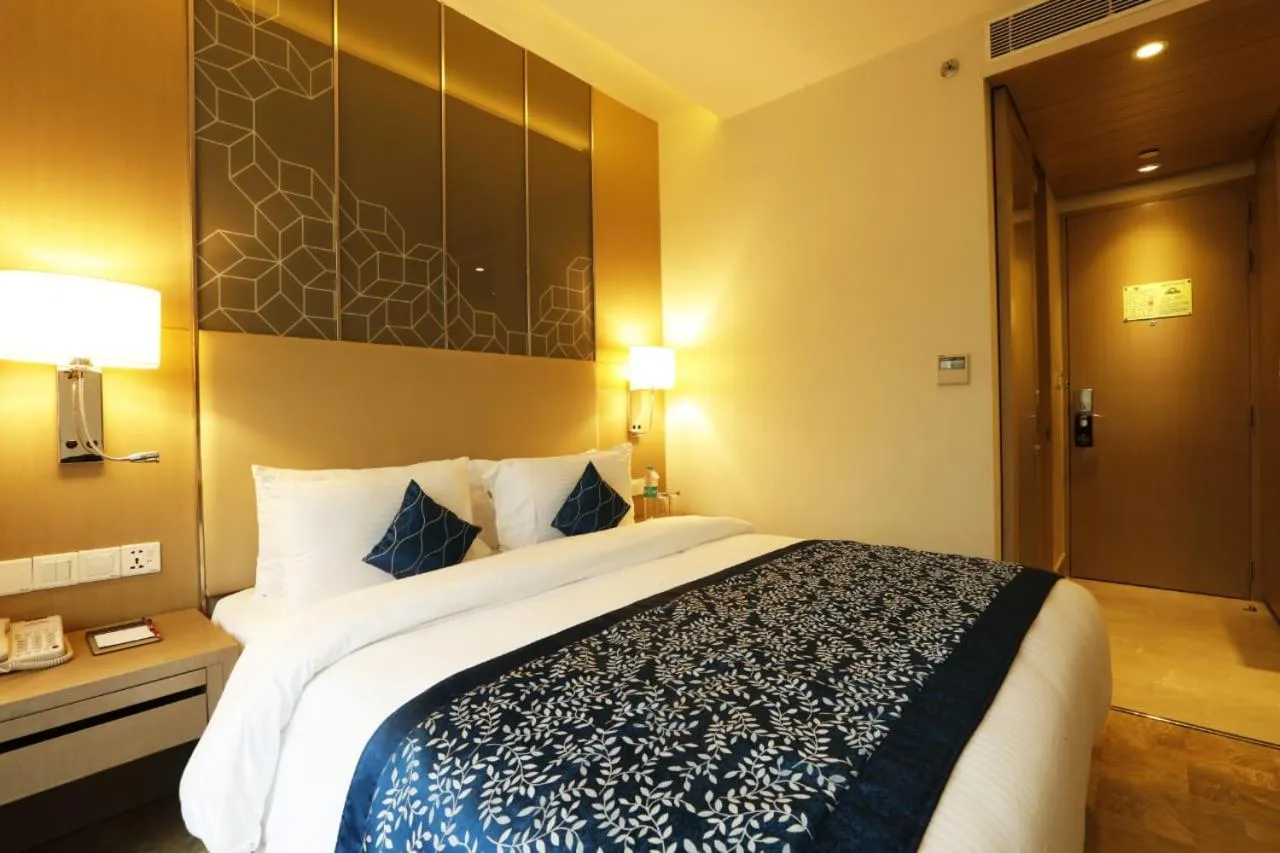 Photo of the whole room, Bed in Days Hotel Jaipur Tonk Road By Wyndham