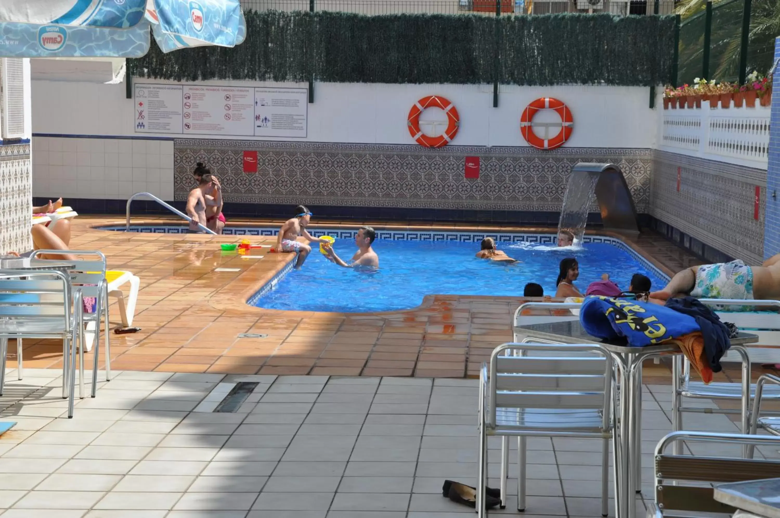 Swimming Pool in Aparthotel Safari