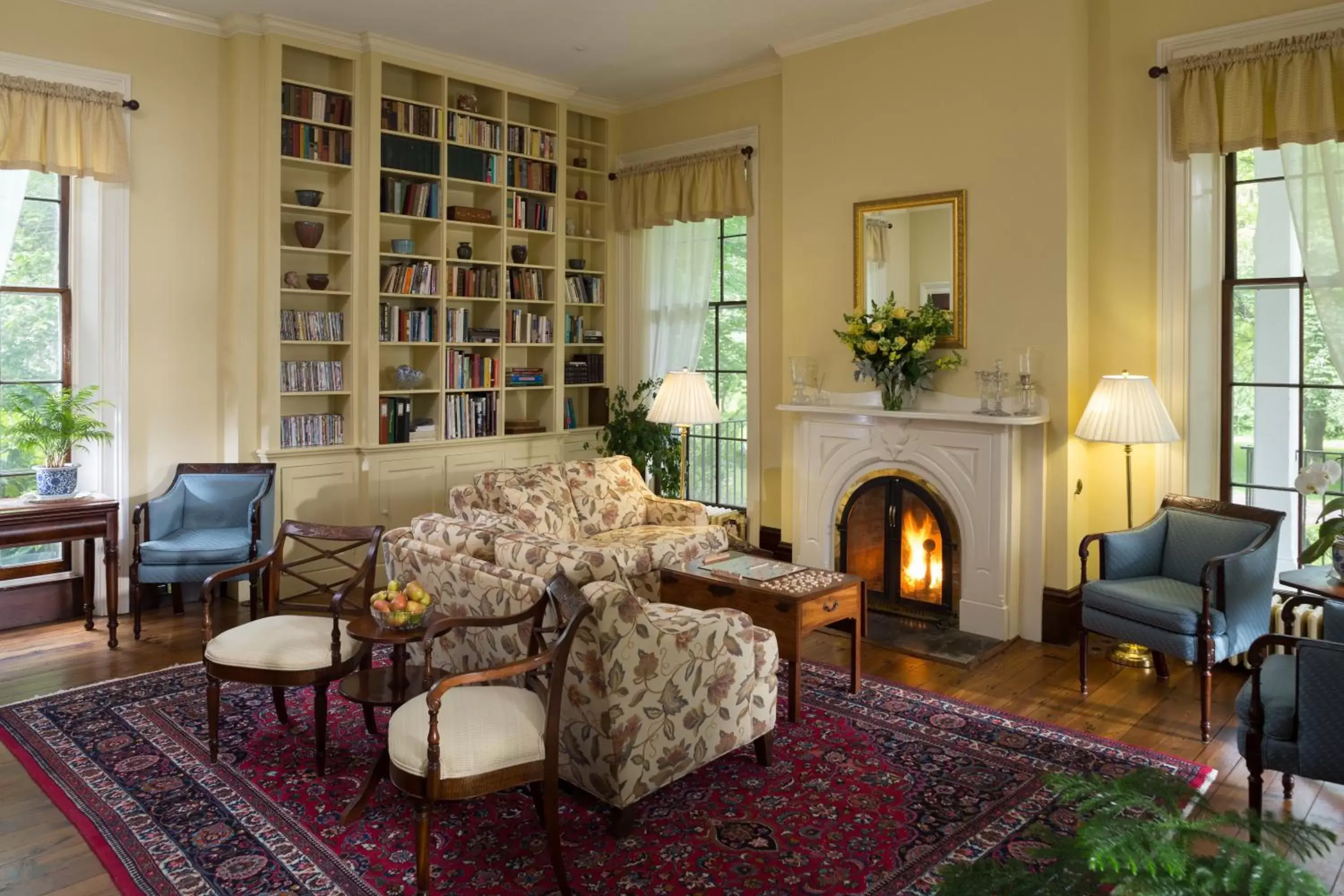 Library, Seating Area in Brampton Bed and Breakfast Inn