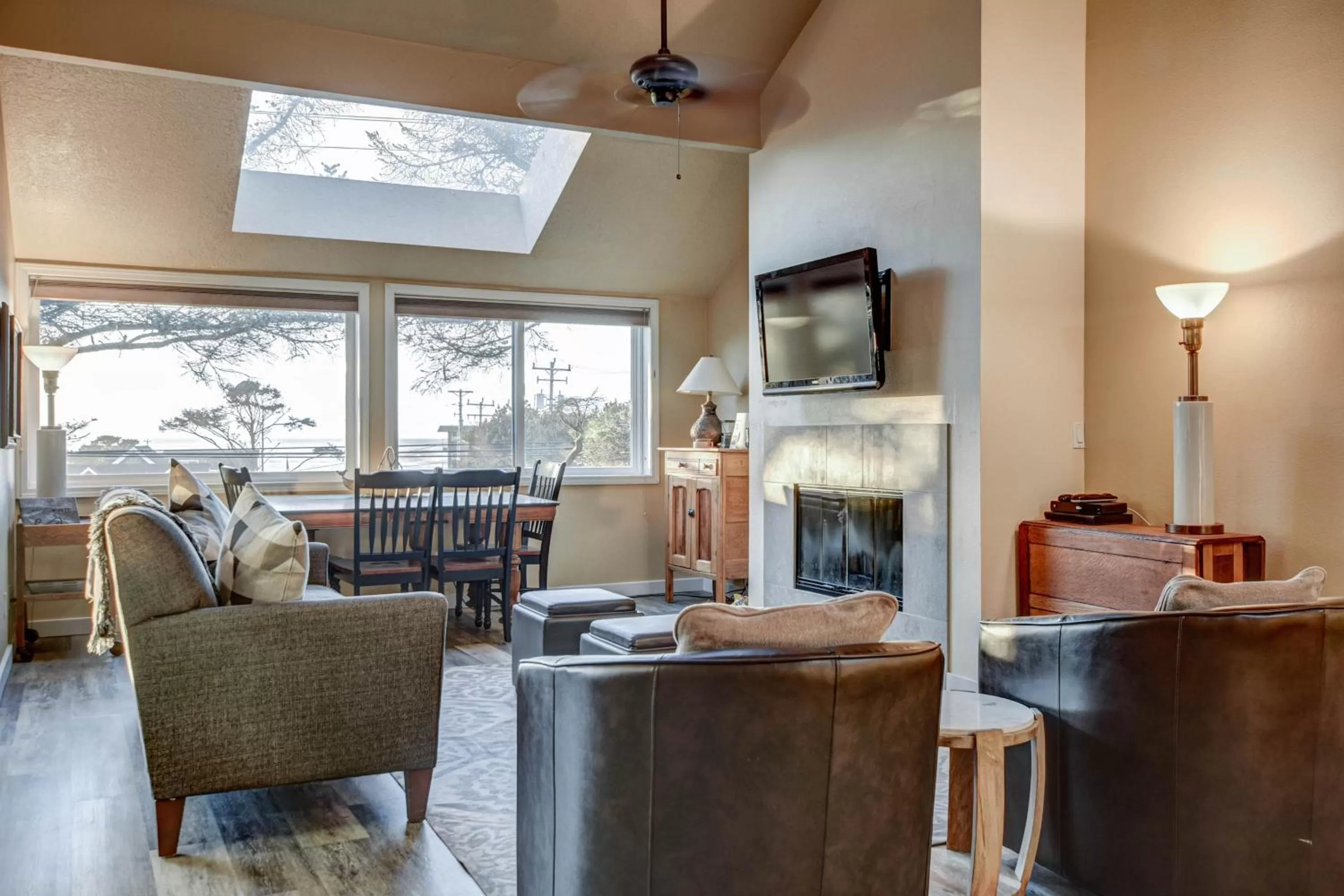 TV and multimedia in The Waves