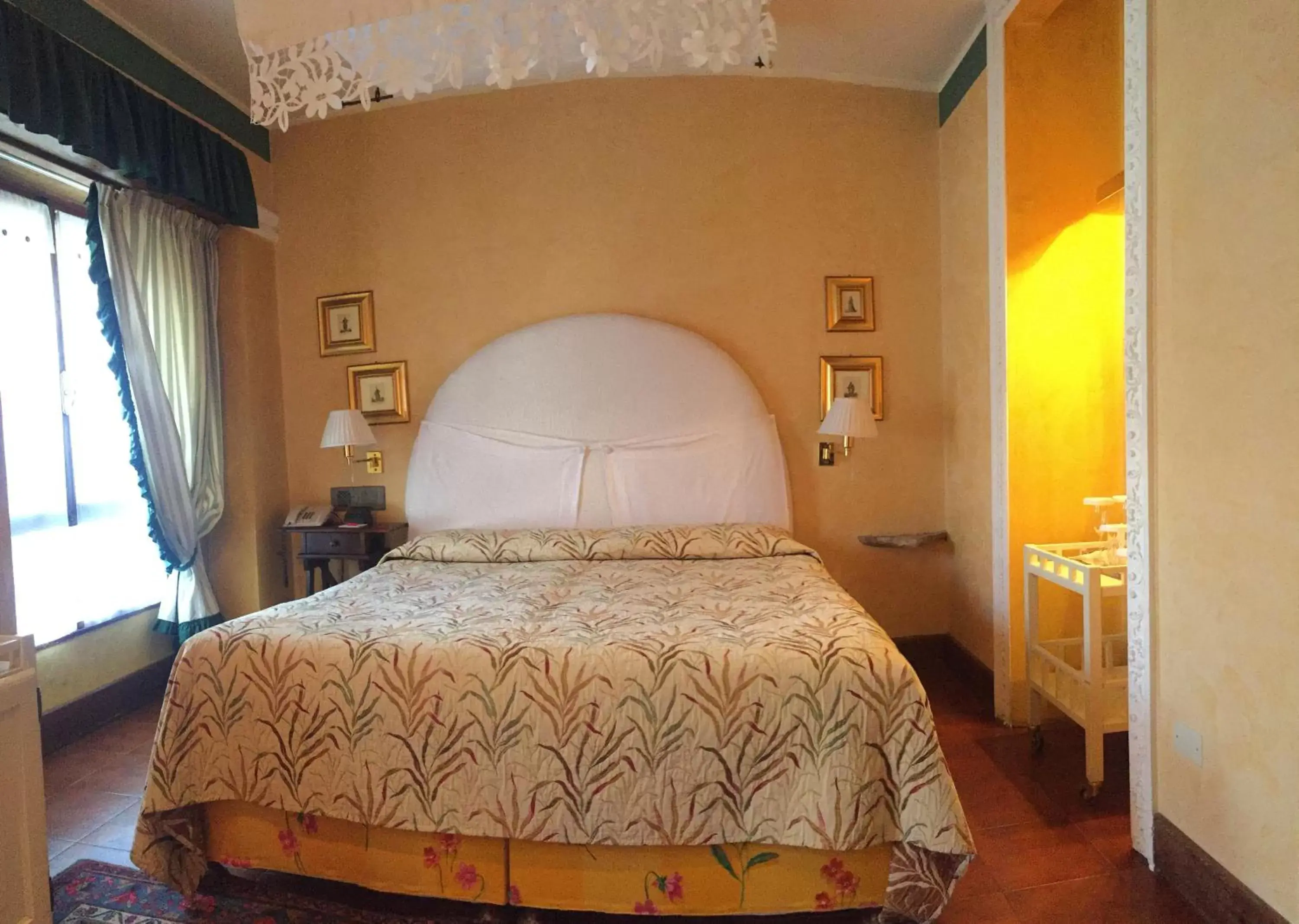 Bed in Hotel Gabbia D'Oro