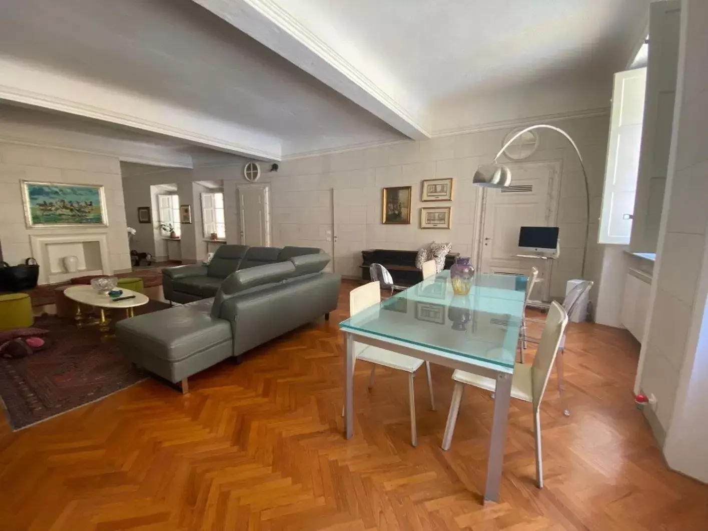 TV and multimedia, Dining Area in Palazzo Rocchi B&B