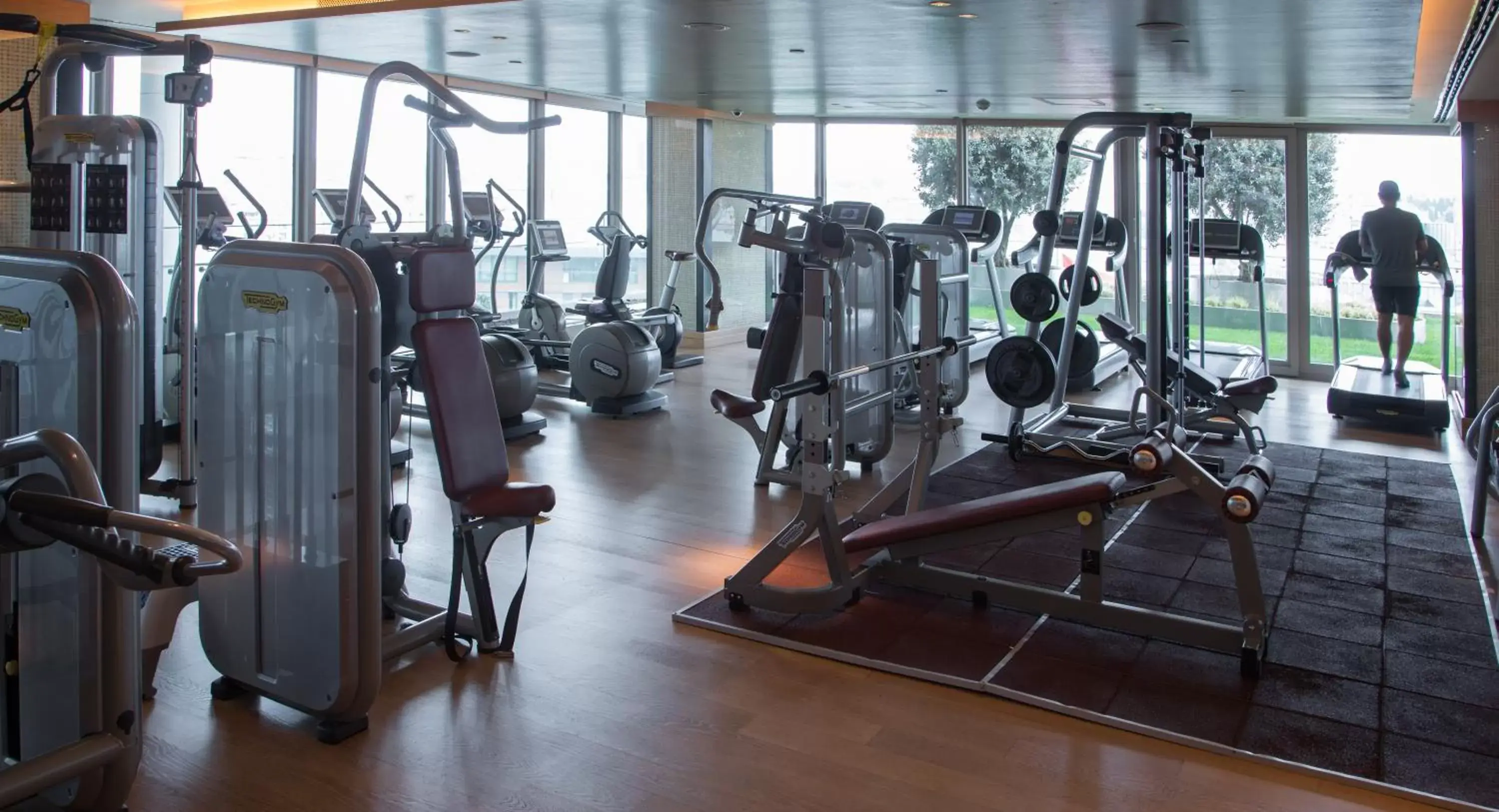 Fitness centre/facilities, Fitness Center/Facilities in Raffles Istanbul
