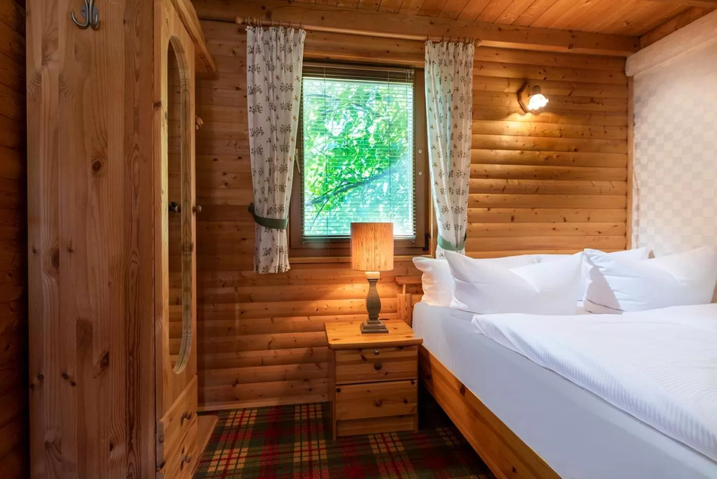 Bed in Wellnesshotel Seeschlößchen - Privat- Spa & Naturresort