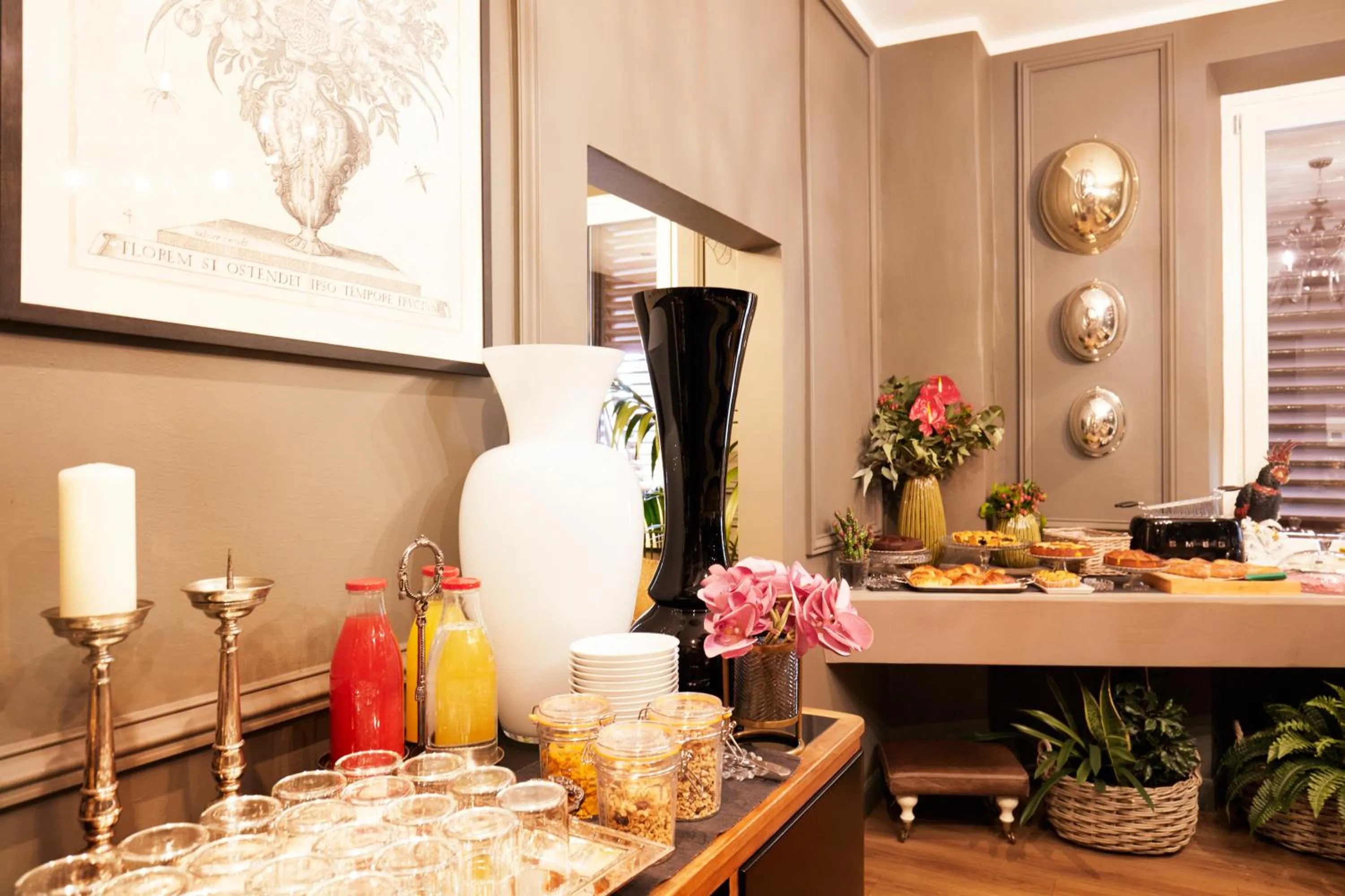 Food and drinks in Boutique Hotel Hugo