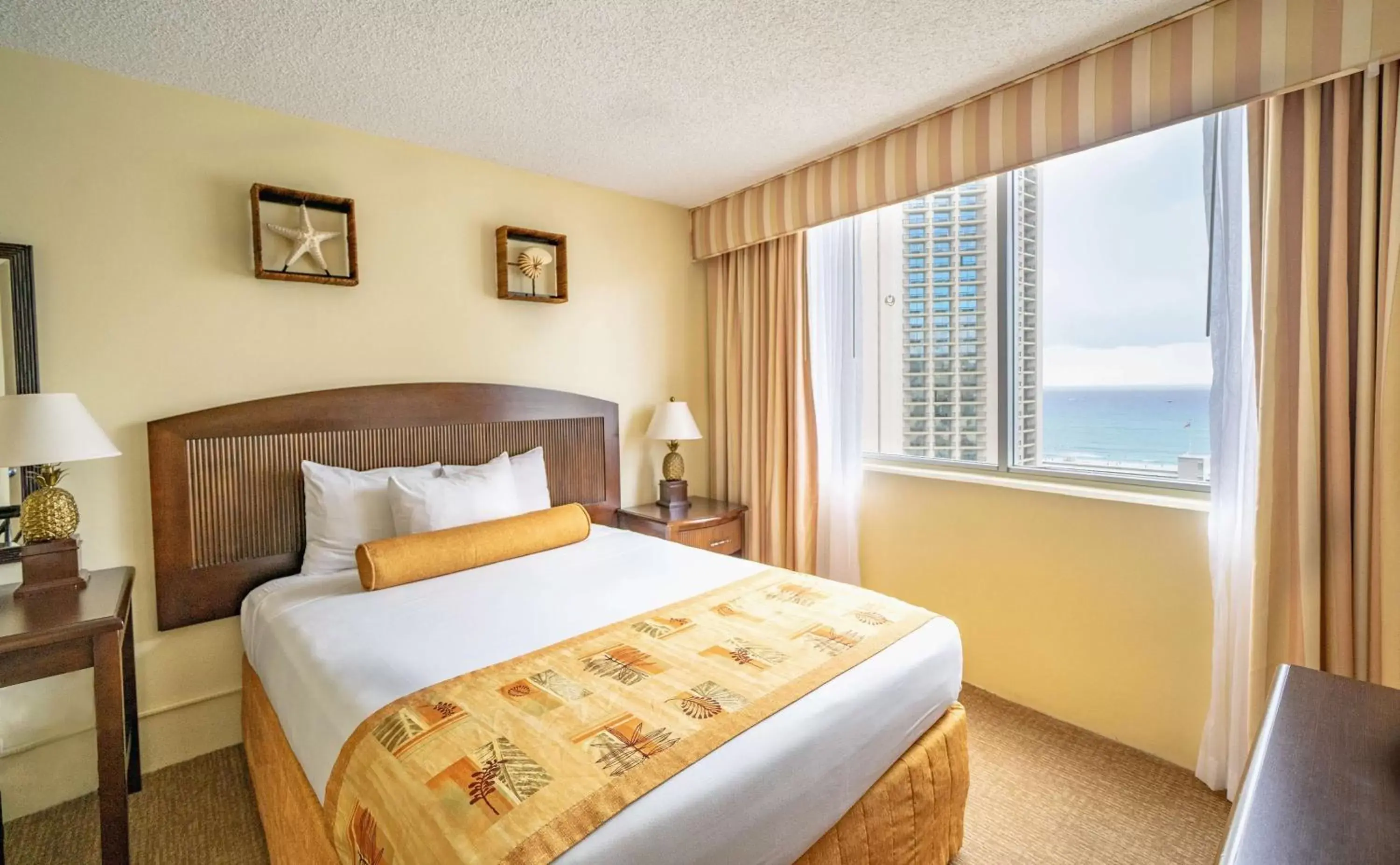 Bedroom, Bed in OHANA Waikiki East by OUTRIGGER