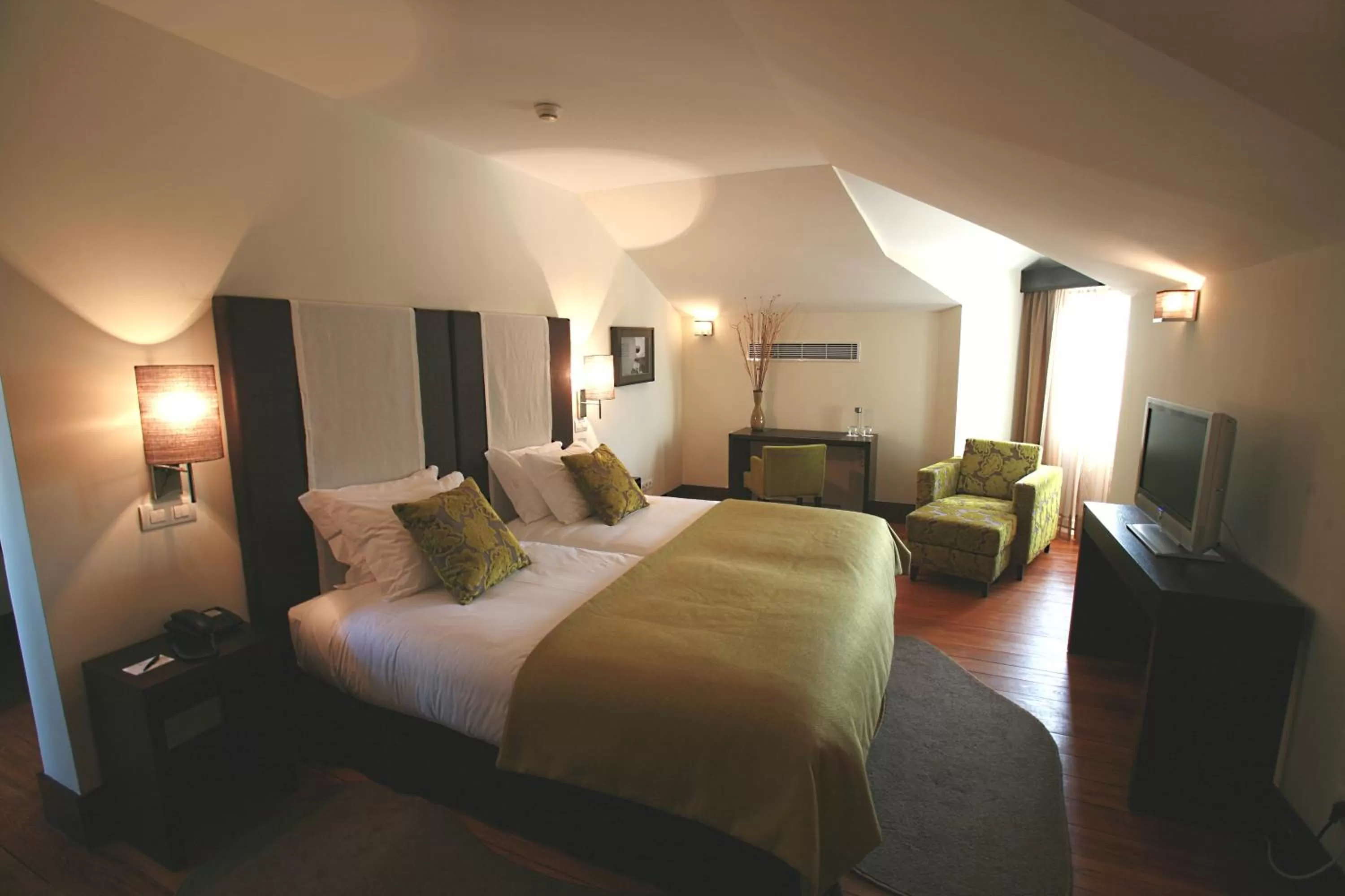 Bed in Hotel Lusitano