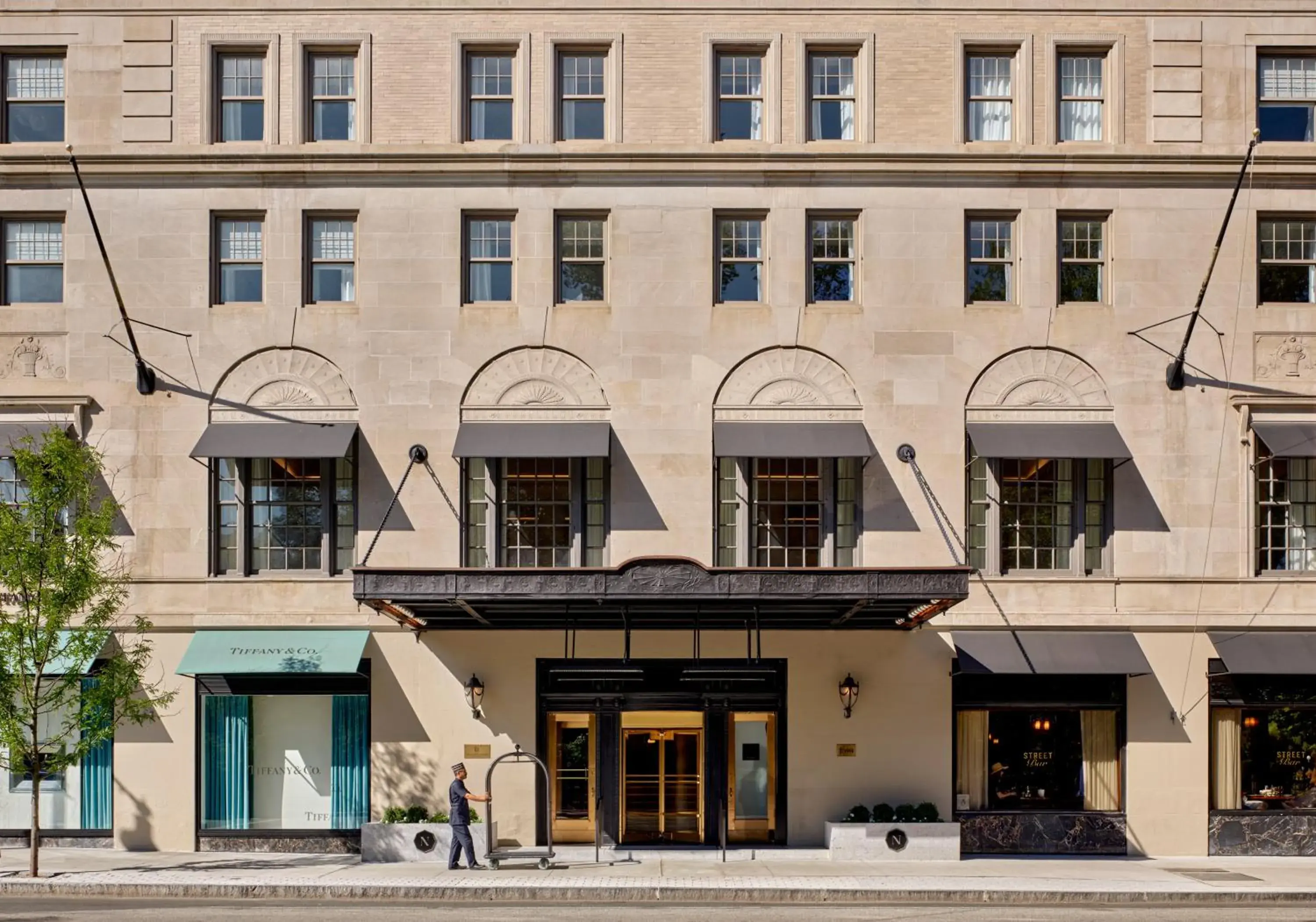 Facade/entrance, Property Building in The Newbury Boston